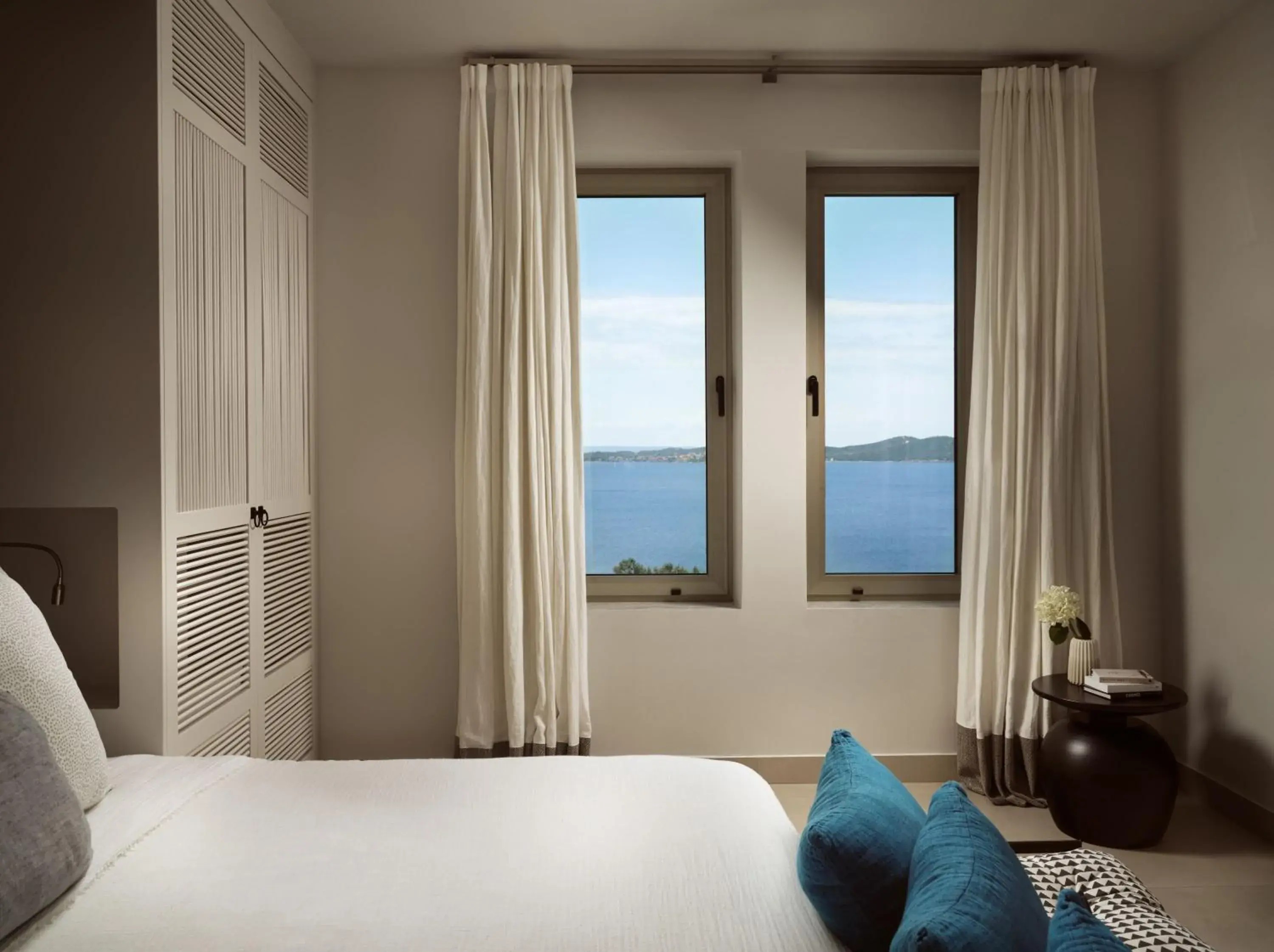 Bed in Eagles Villas - Small Luxury Hotels of The World Bed in Eagles Villas - Small Luxury Hotels of The World