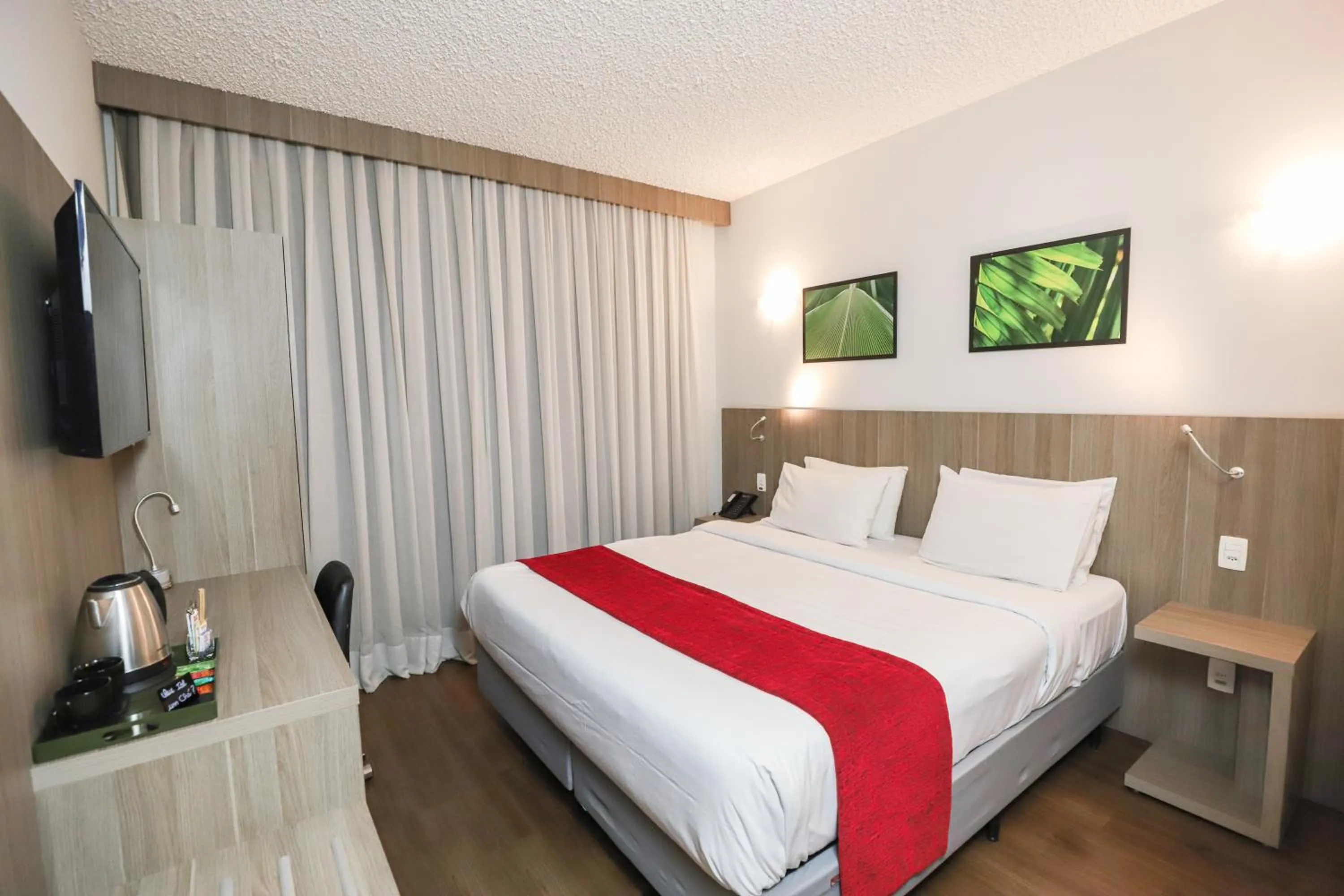 Bedroom, Bed in Ramada by Wyndham Campinas Viracopos