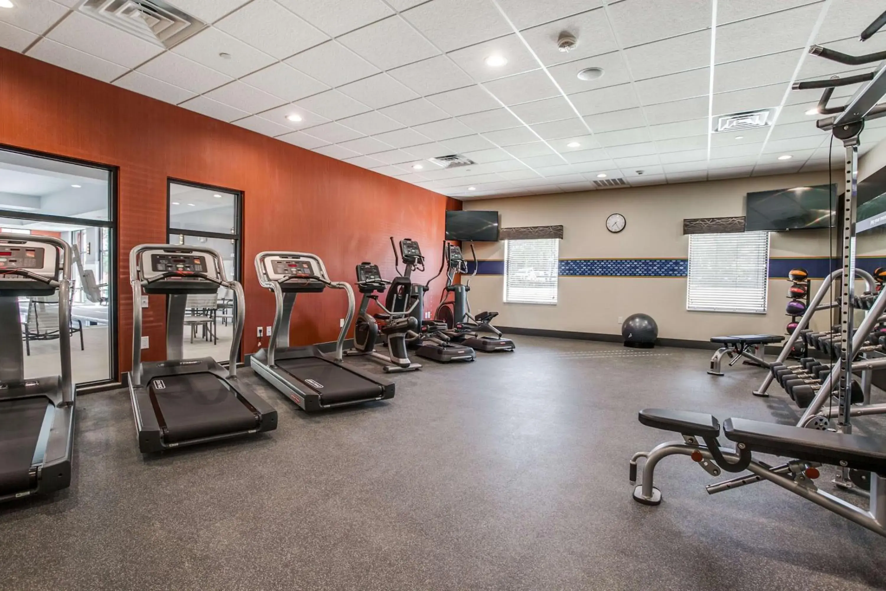 Fitness centre/facilities in Hampton Inn & Suites Dallas-Central Expy/North Park Area Fitness centre/facilities in Hampton Inn & Suites Dallas-Central Expy/North Park Area