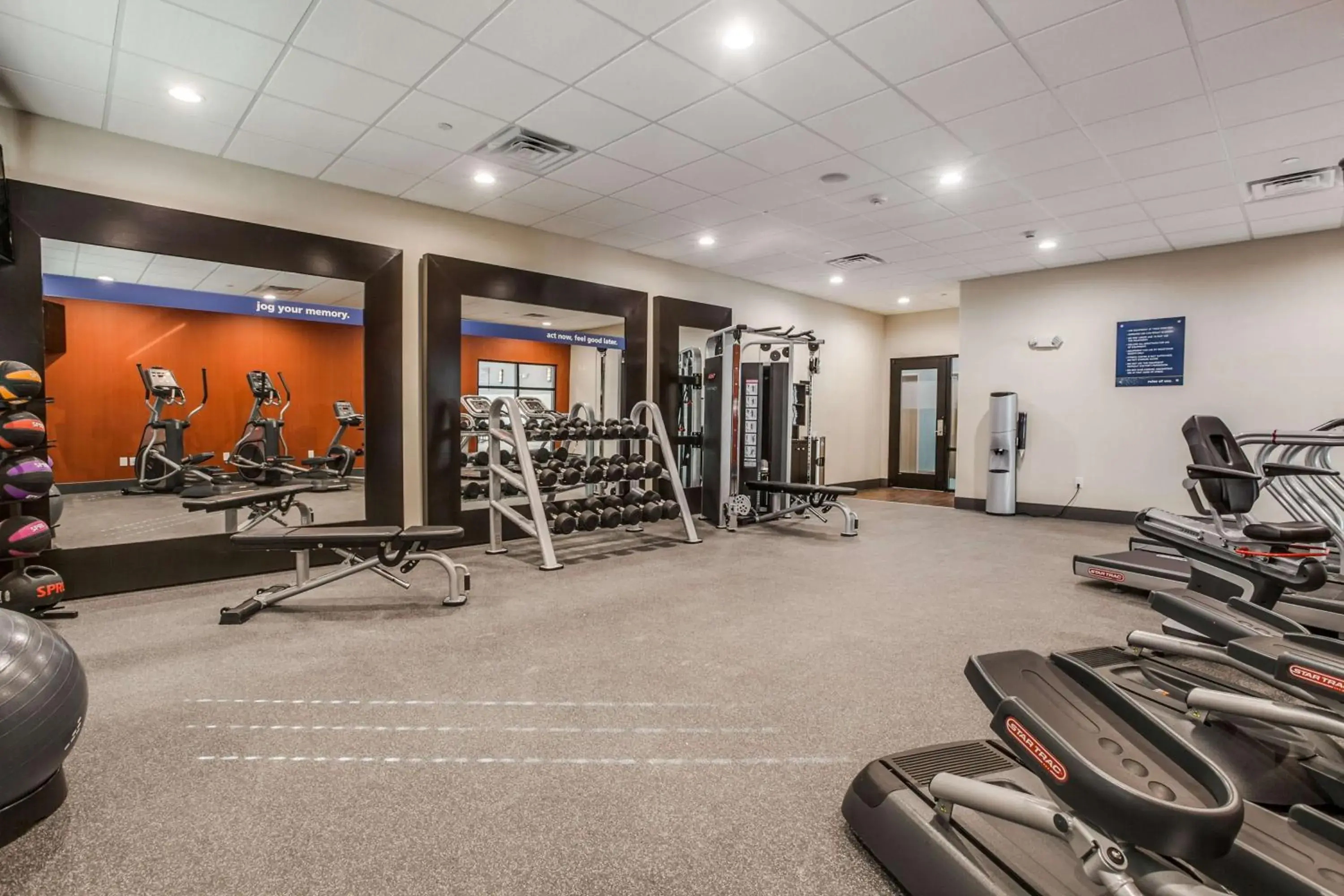 Fitness centre/facilities in Hampton Inn & Suites Dallas-Central Expy/North Park Area Fitness centre/facilities in Hampton Inn & Suites Dallas-Central Expy/North Park Area
