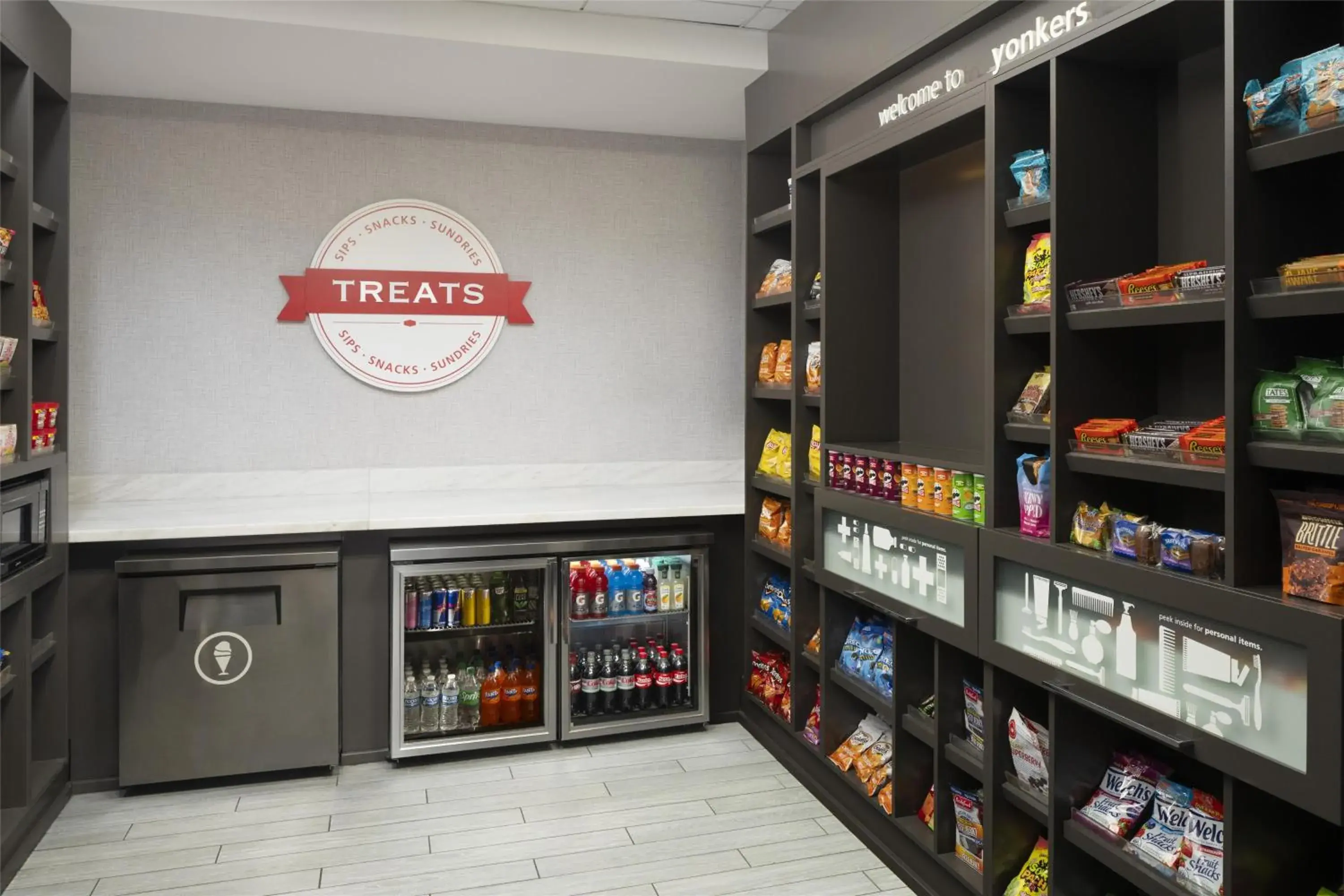 Restaurant/places to eat in Hampton Inn & Suites Yonkers - Westchester Restaurant/places to eat in Hampton Inn & Suites Yonkers - Westchester