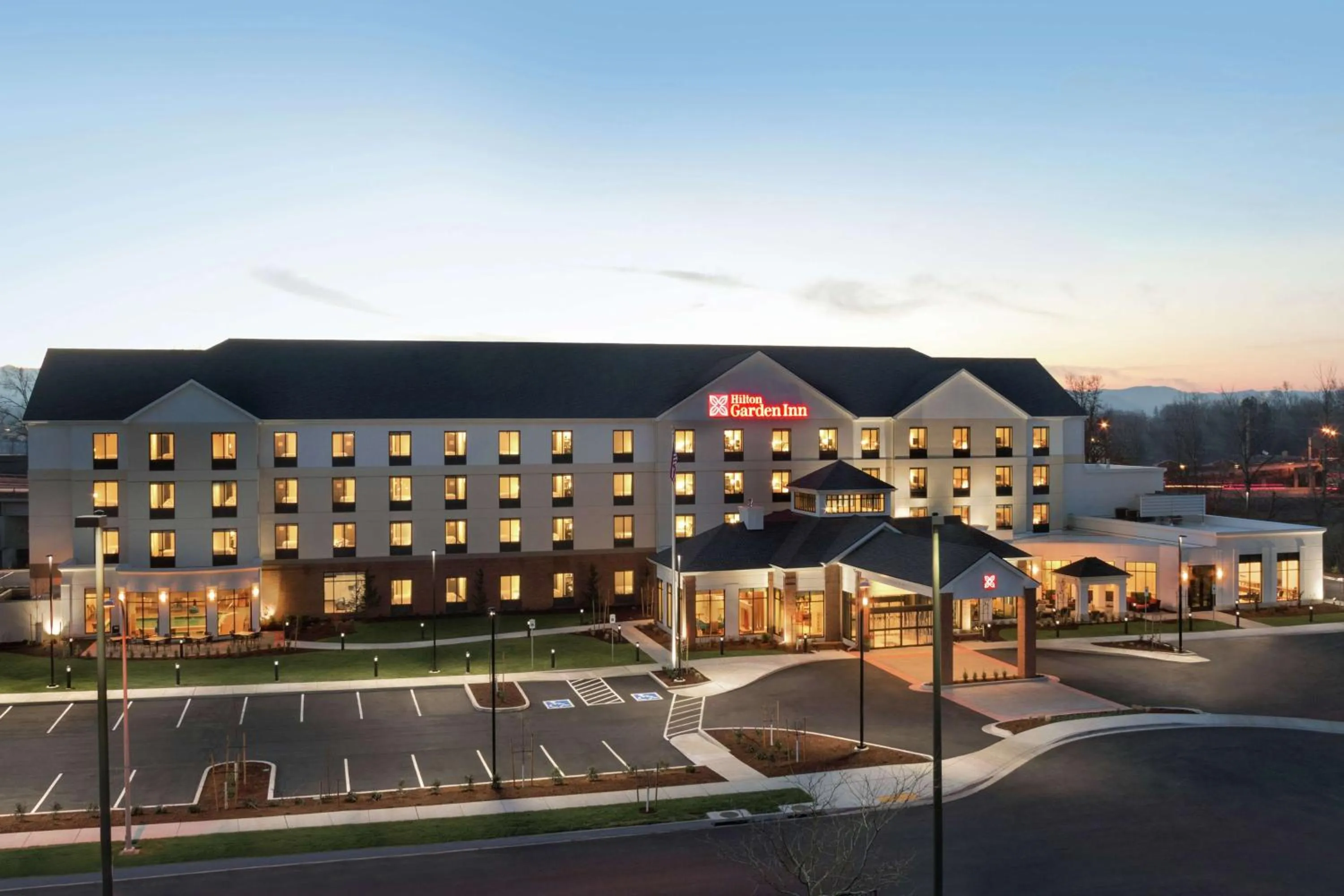Property building in Hilton Garden Inn Medford