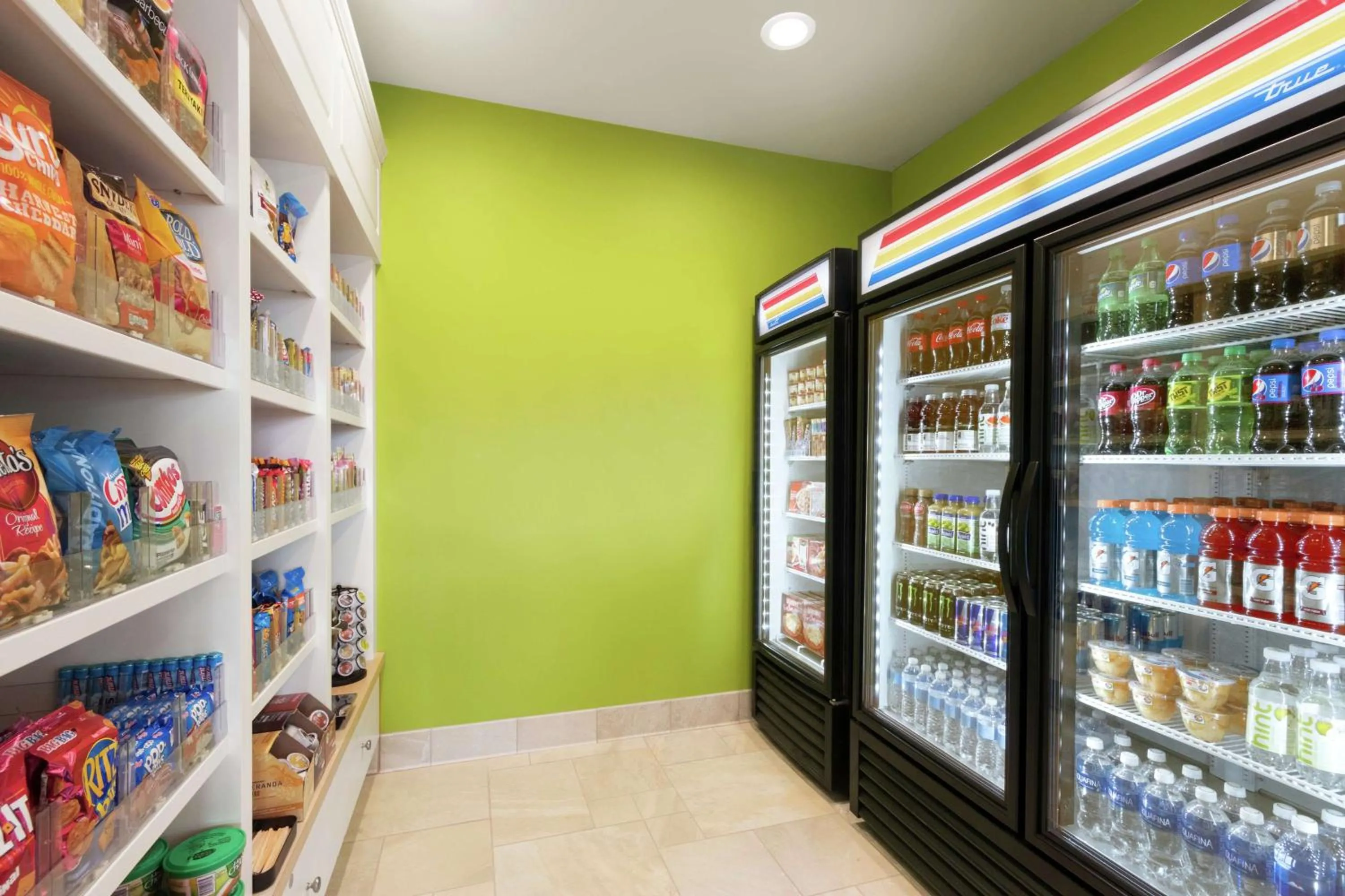 Restaurant/places to eat in Hilton Garden Inn Medford