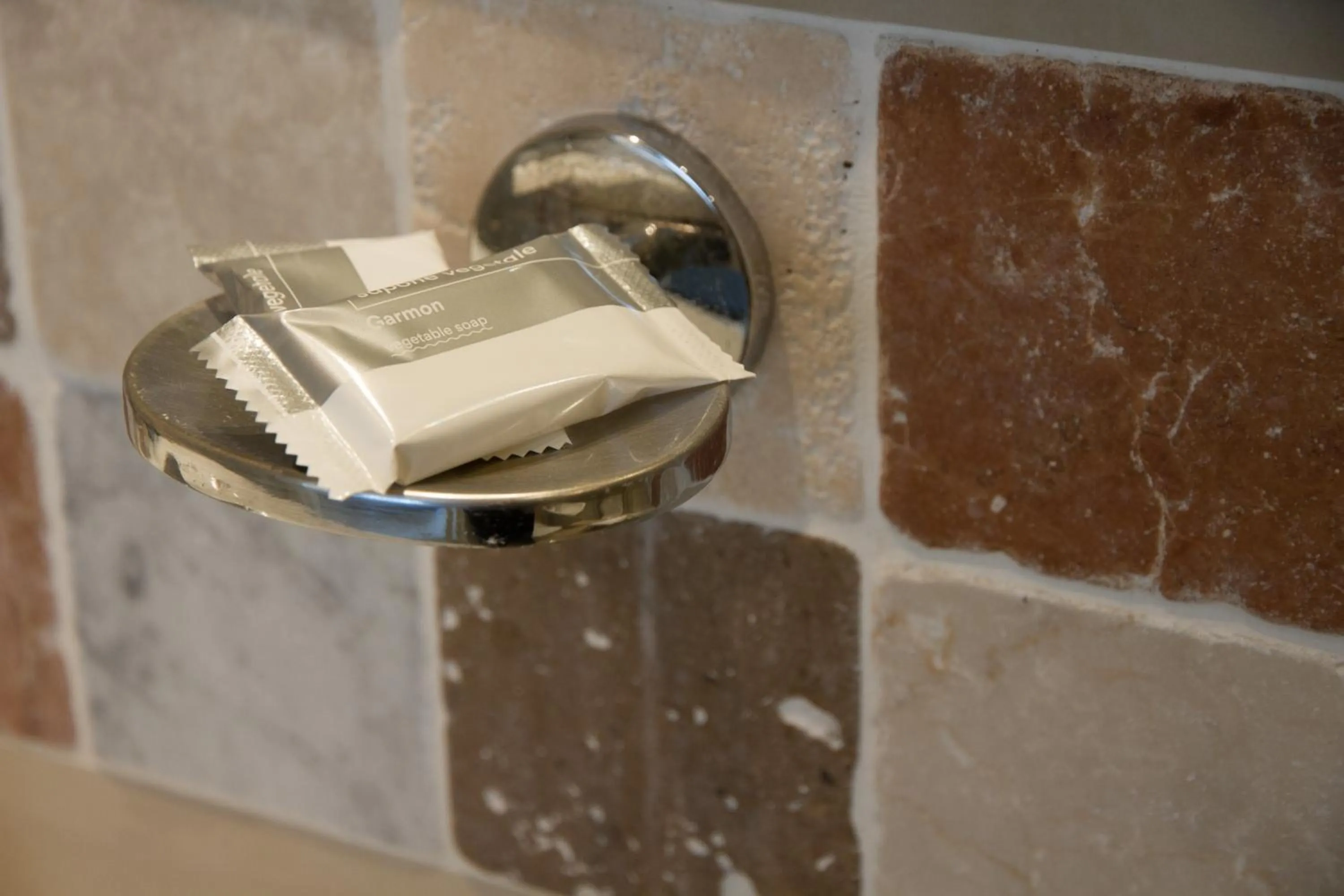 Decorative detail in Hotel Nelson