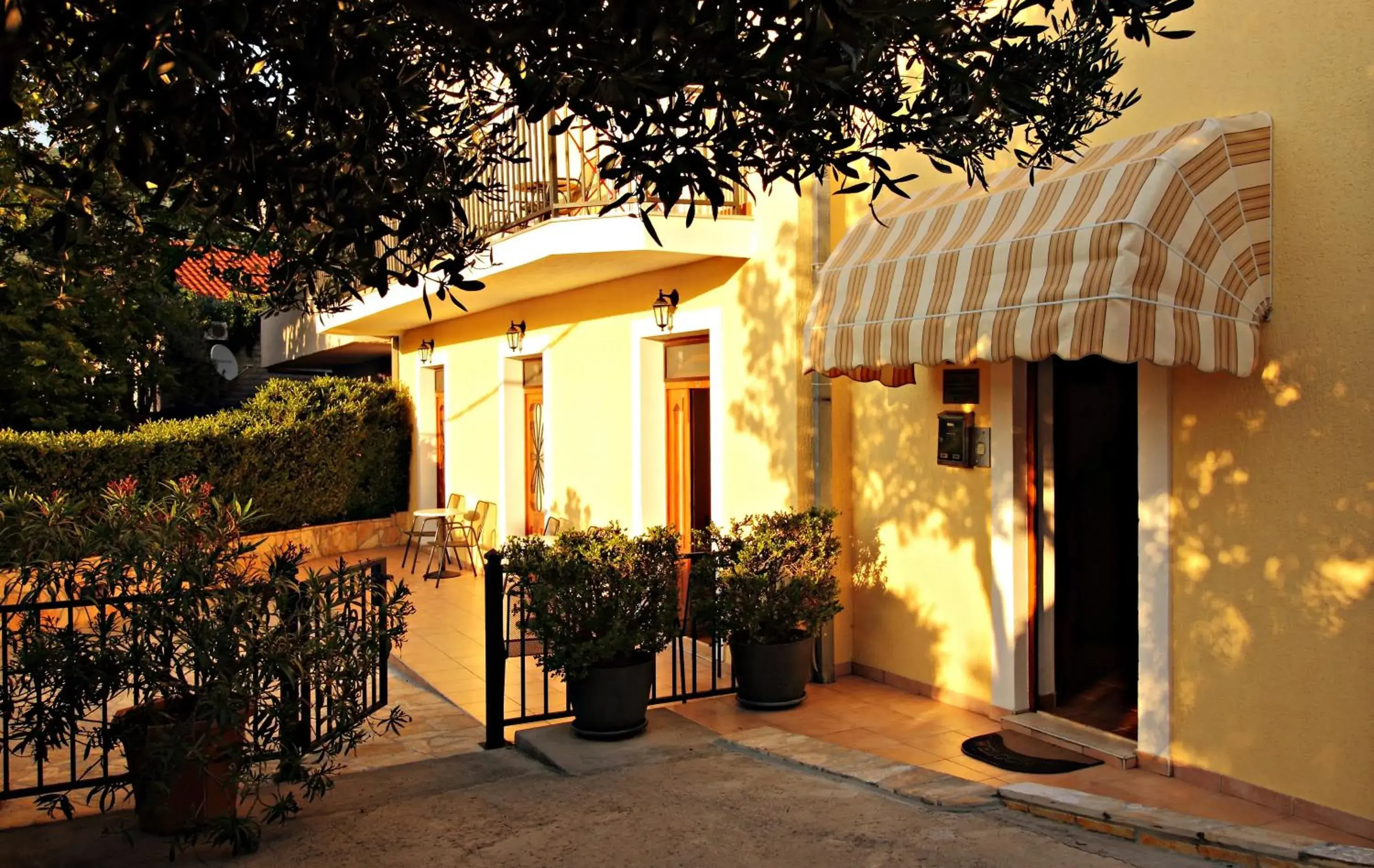 Facade/entrance in Bacan Serviced Apartments Facade/entrance in Bacan Serviced Apartments