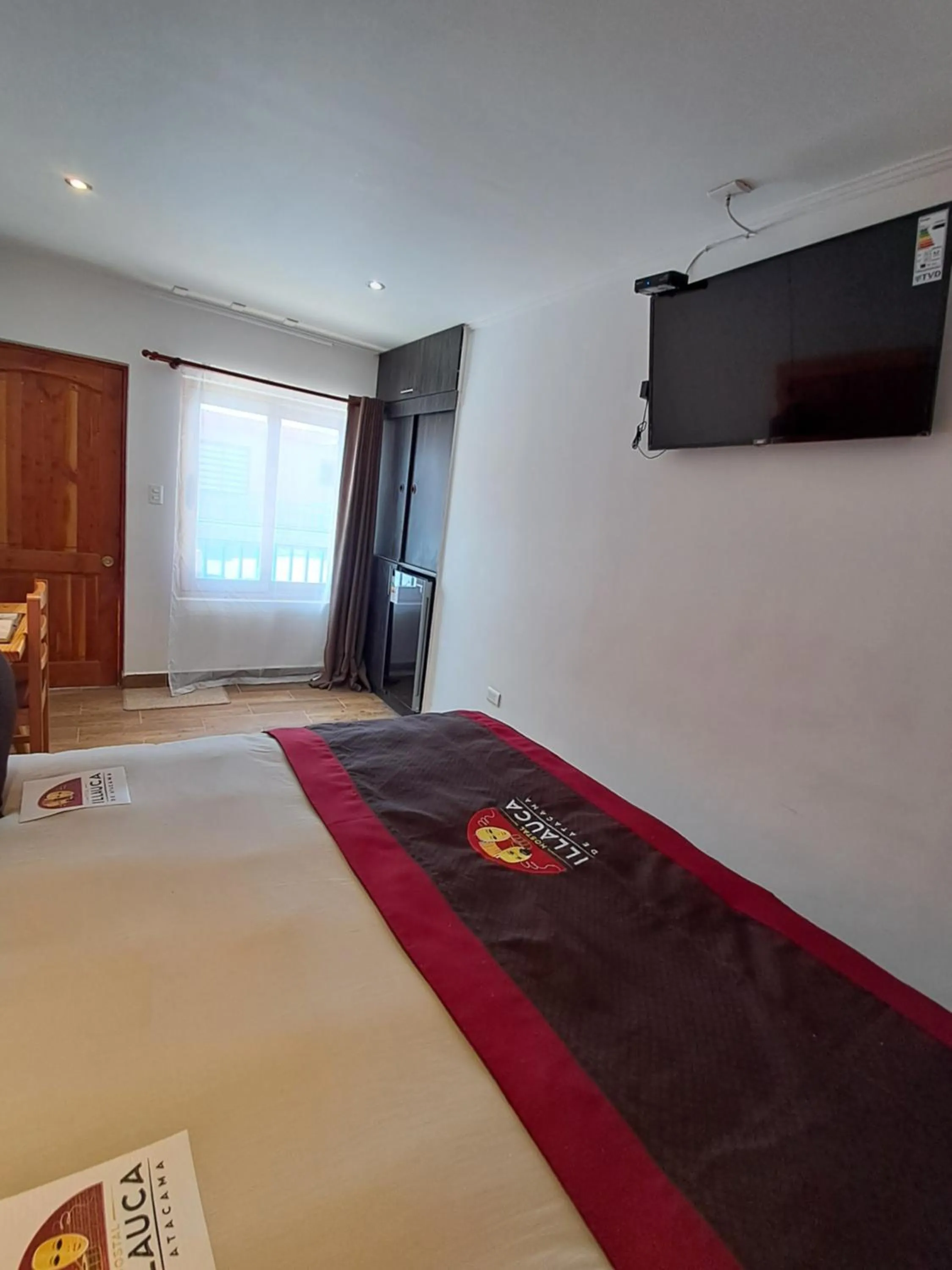 Property building, Bed in Hostal Illauca de Atacama