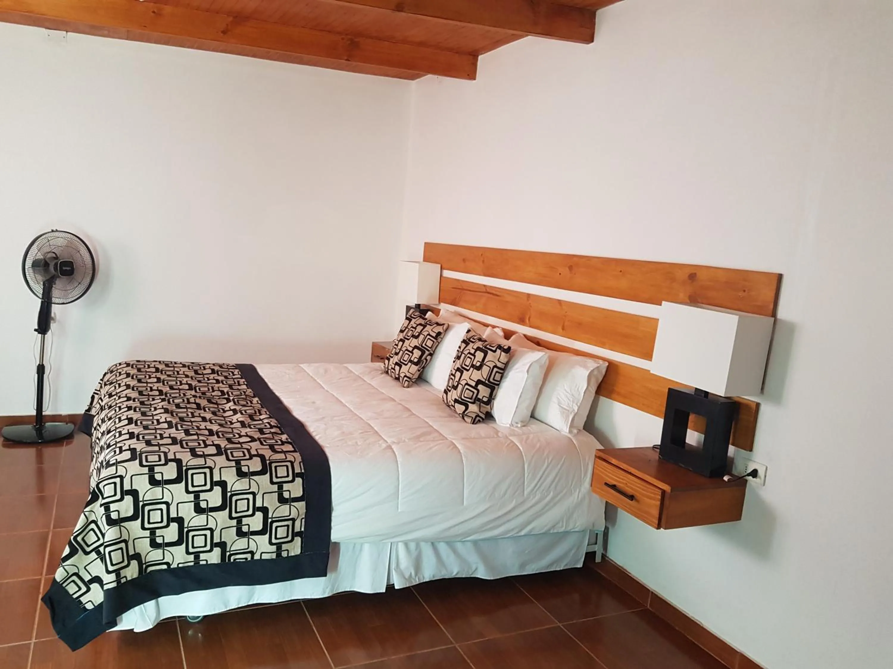 Bedroom, Bed in Hostal Illauca de Atacama