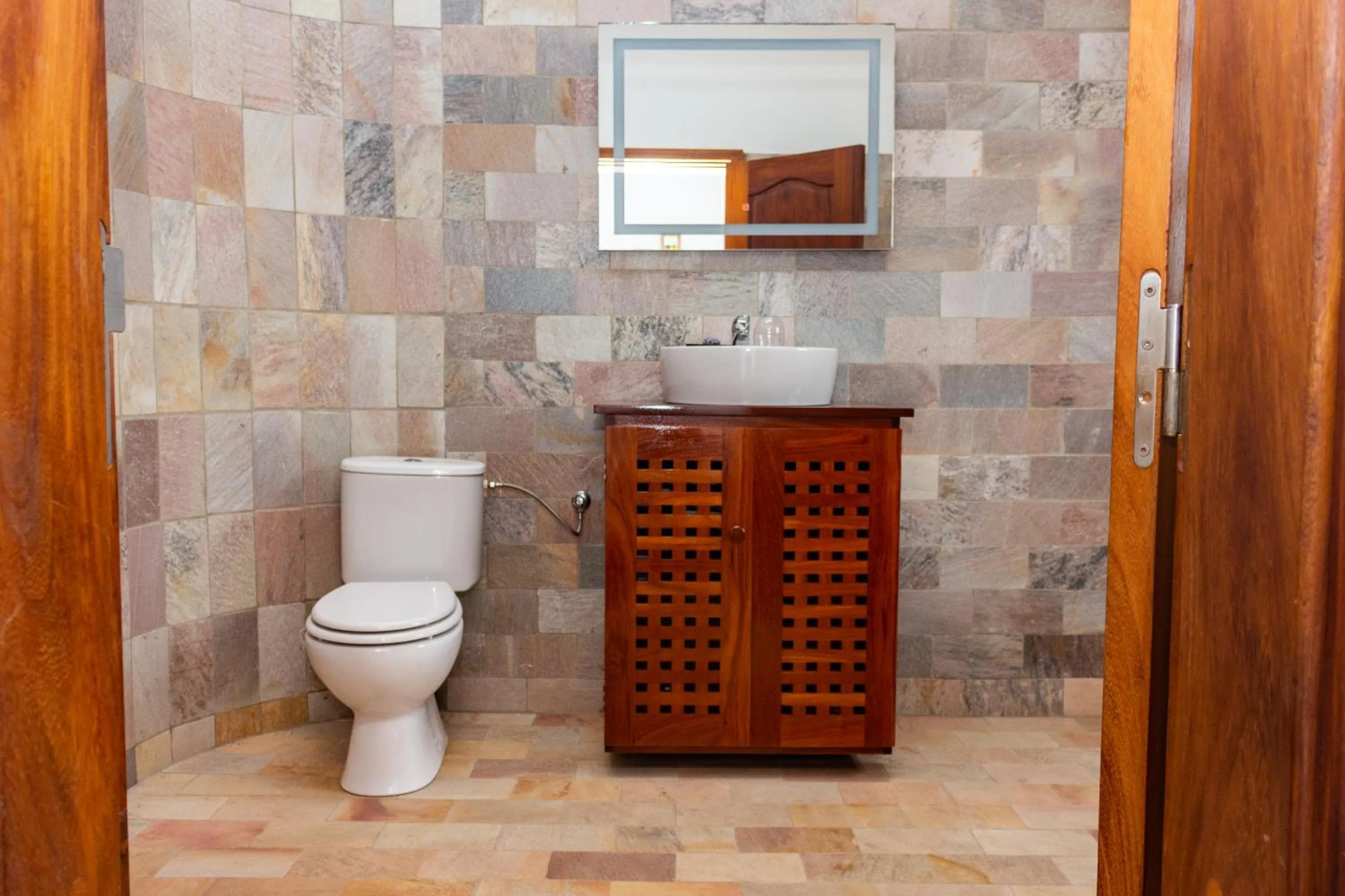 Bathroom in Hotel Otsunami