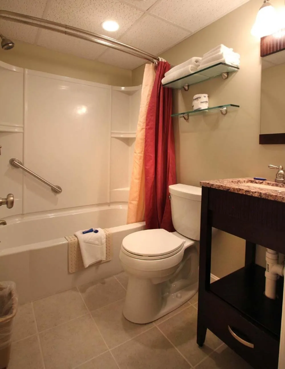 Bathroom in Studio East Motel