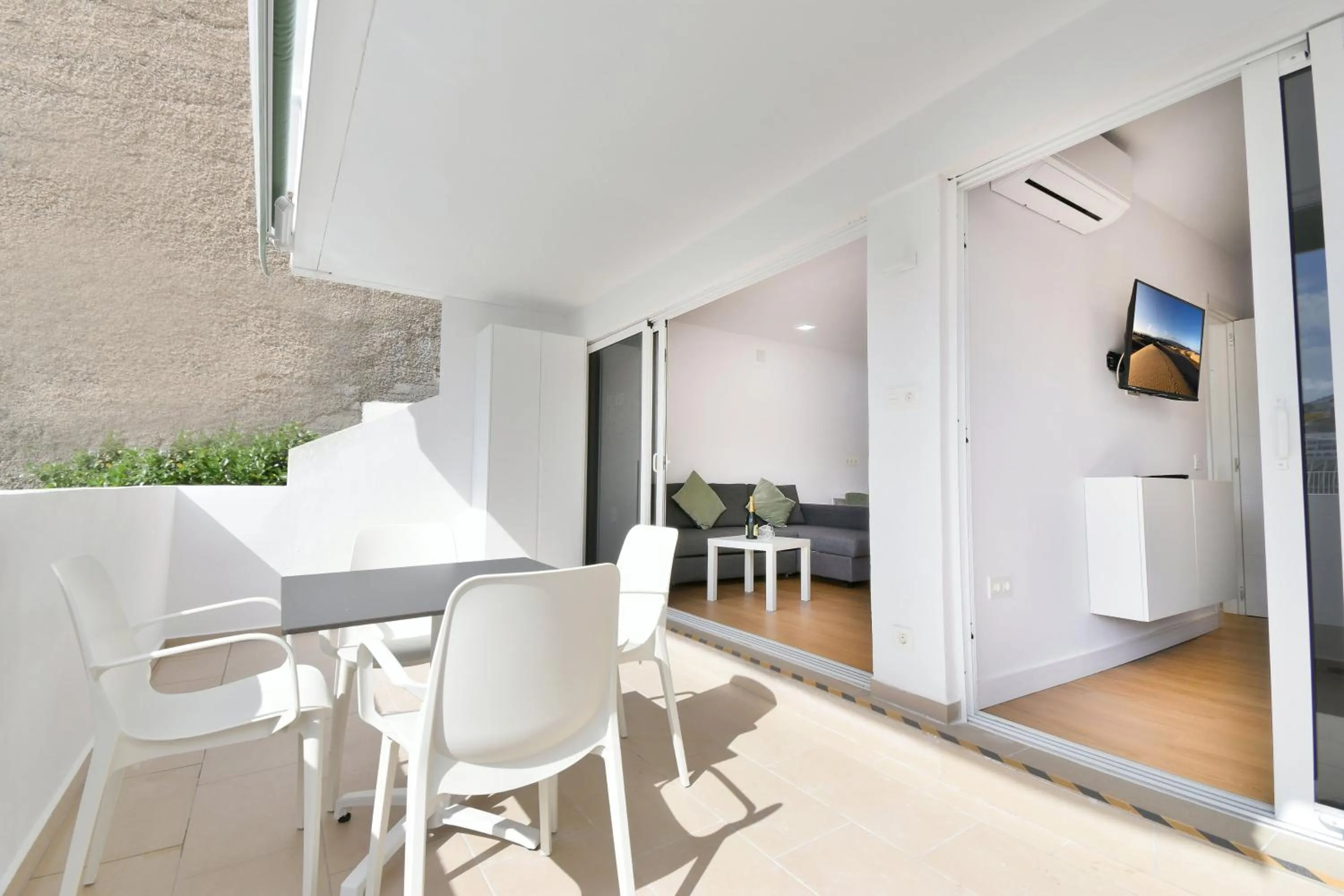 Living room in Palm Suites