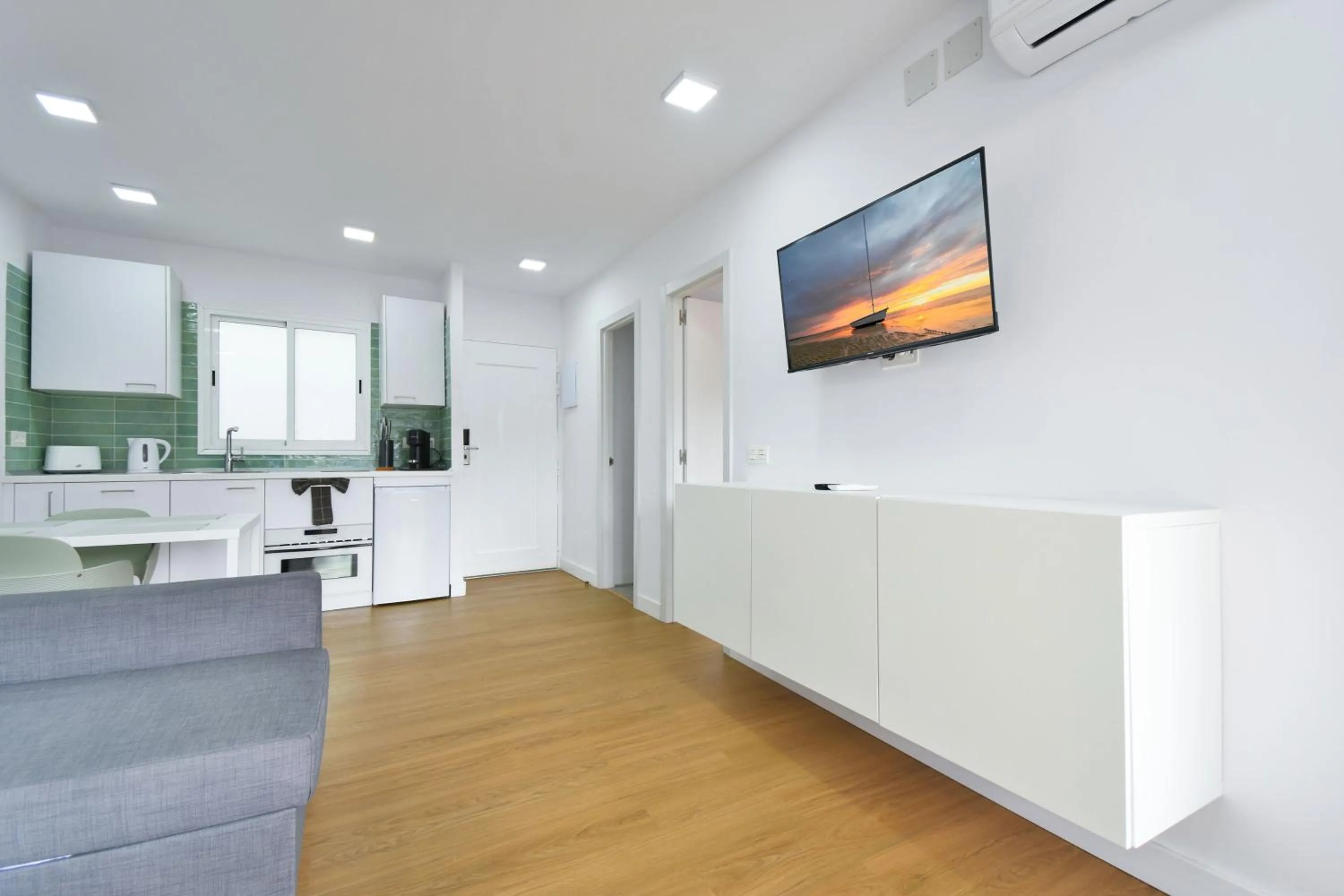 TV and multimedia in Palm Suites