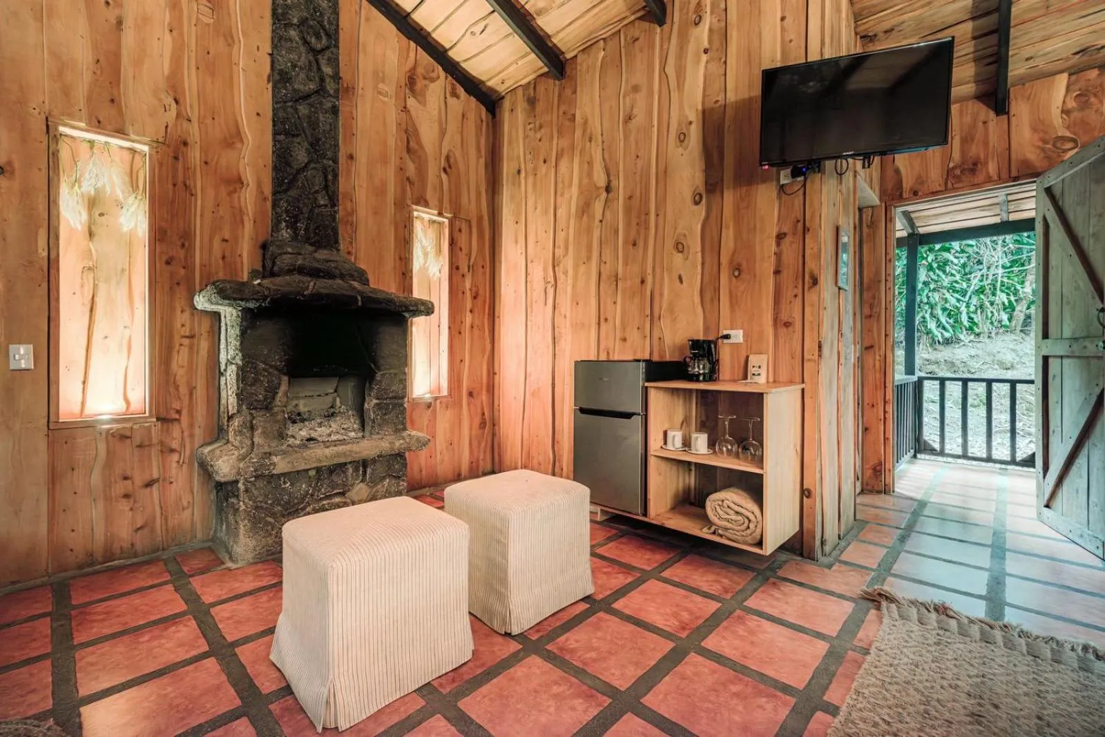 flat iron in Hotel & Spa Escondite de la Montaña