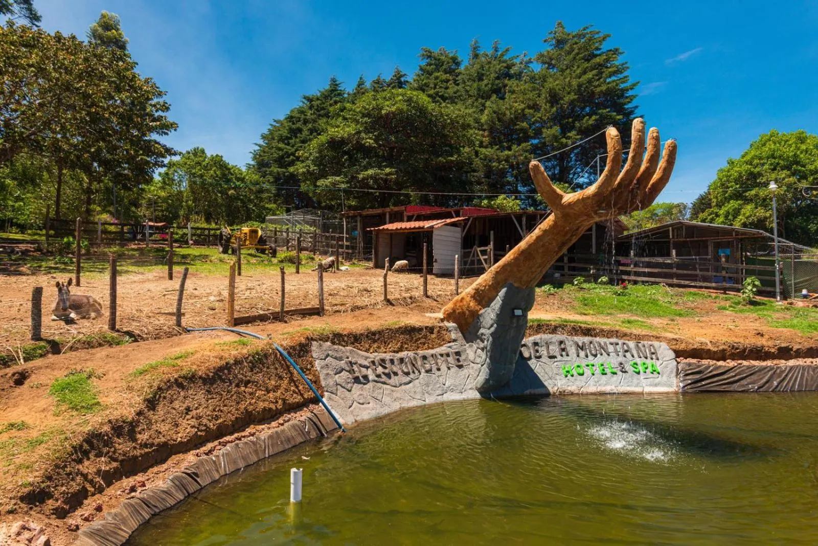 Lake view in Hotel & Spa Escondite de la Montaña