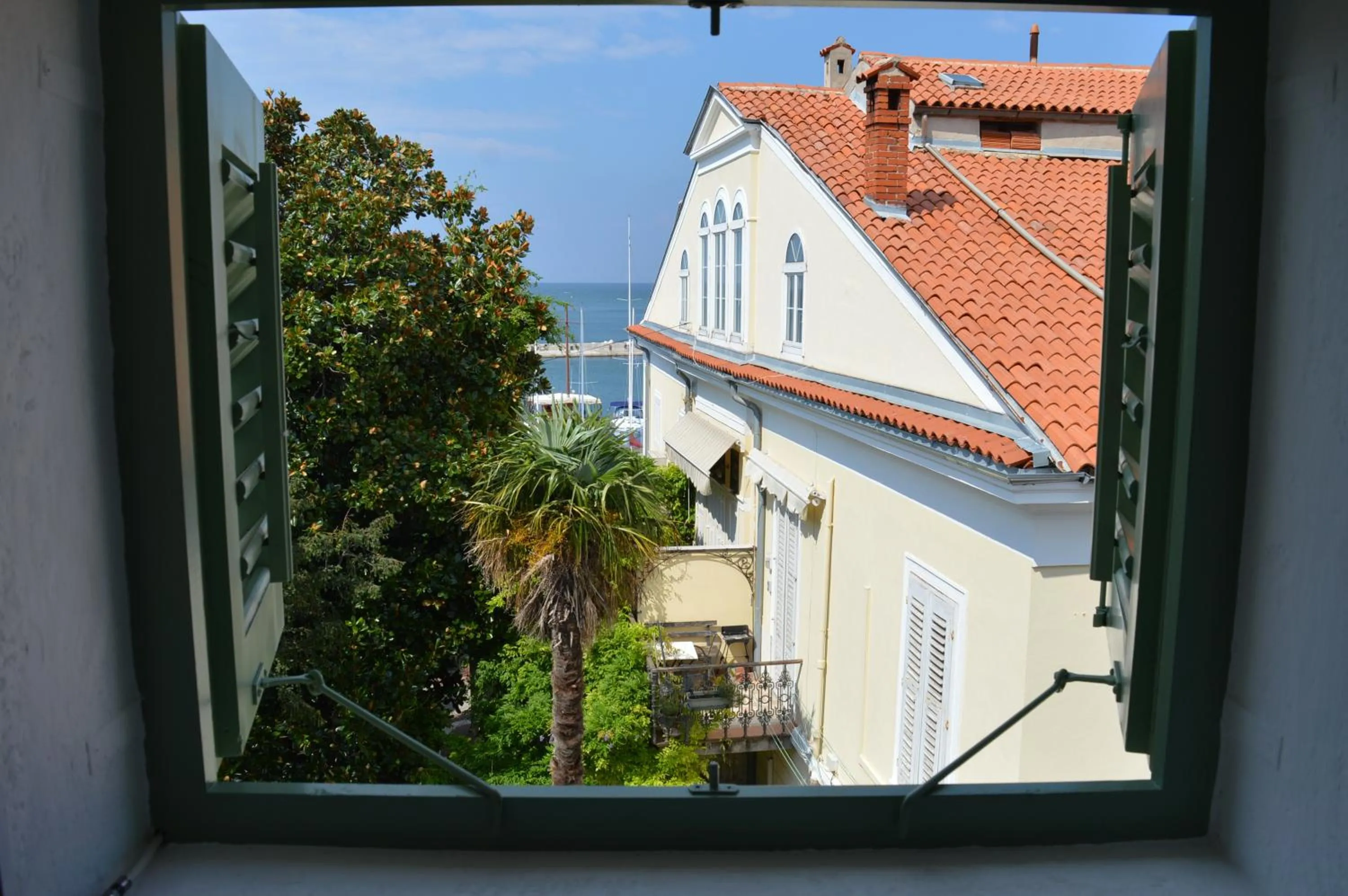 Sea view in Piranika