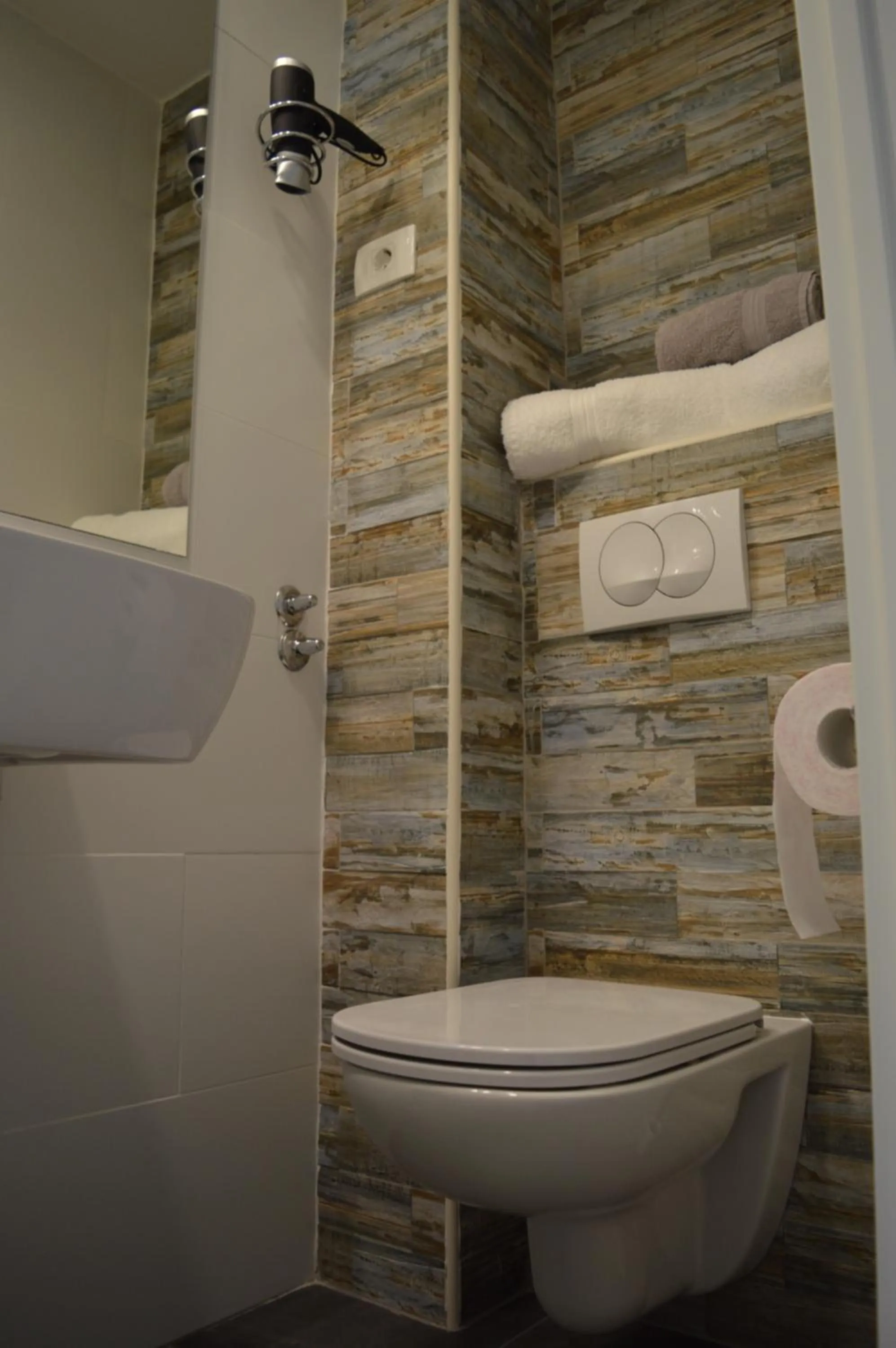 Bathroom in Piranika