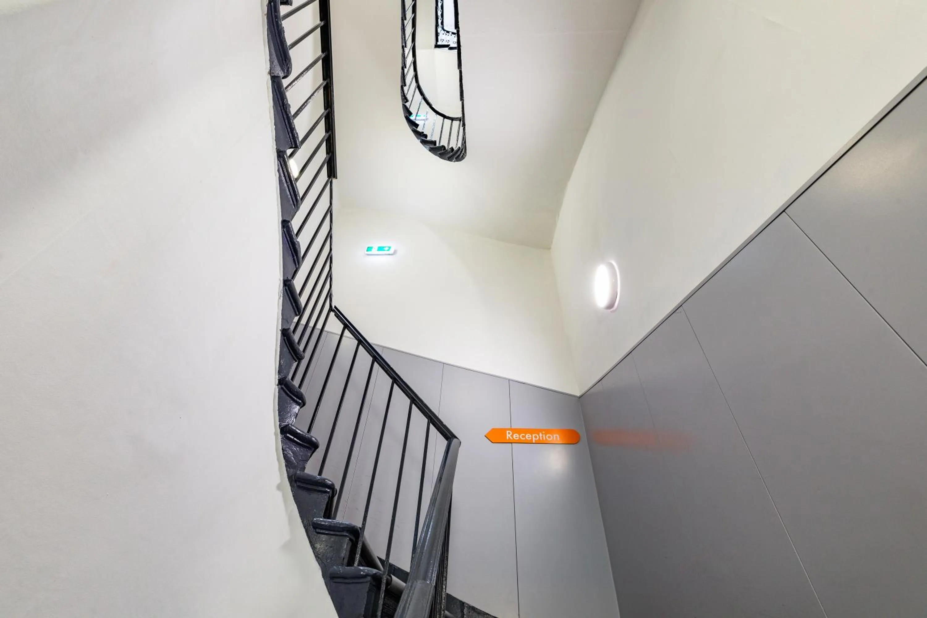 Property building in easyHotel Edinburgh