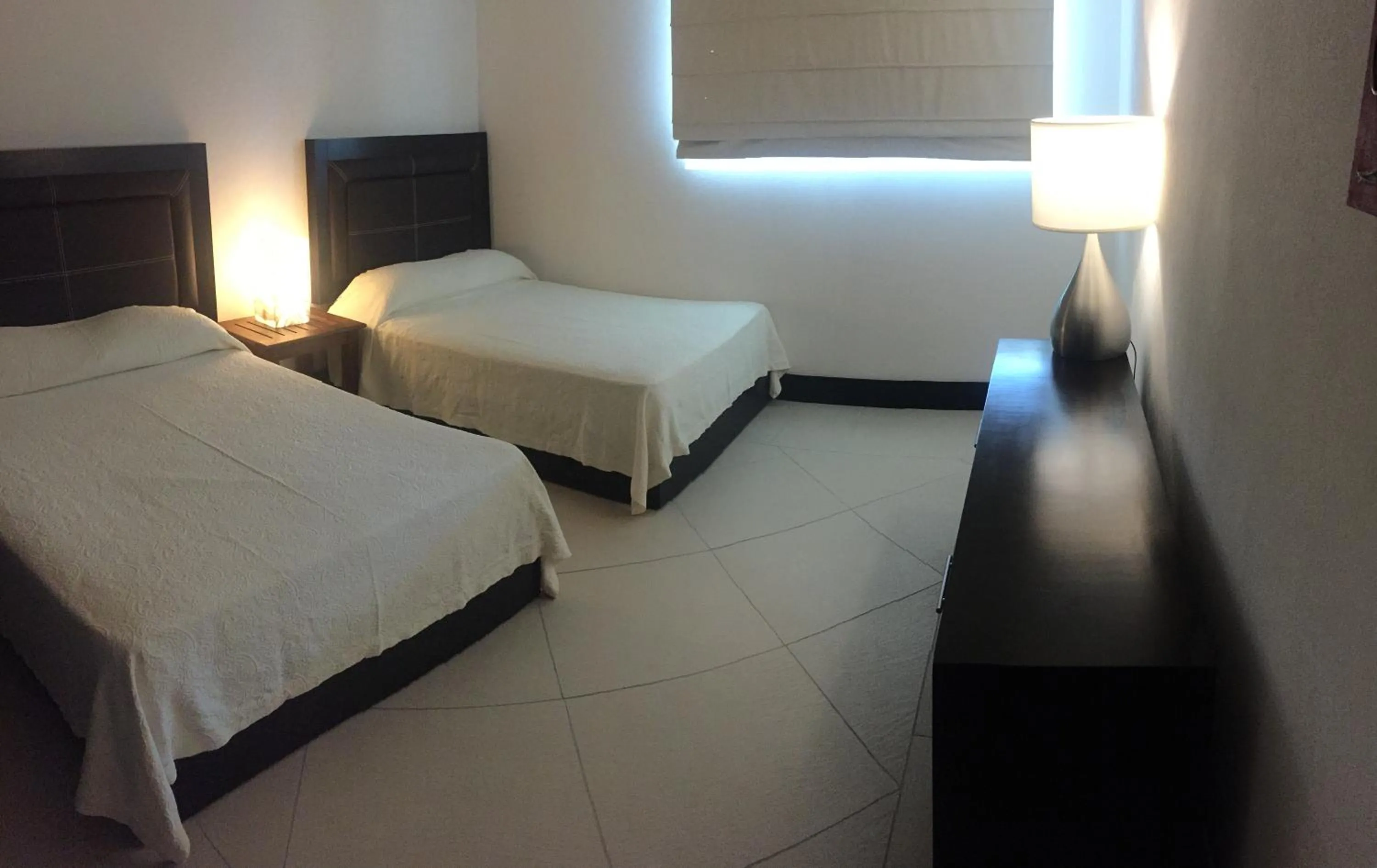 Bay View Grand Marina Condo 1004S