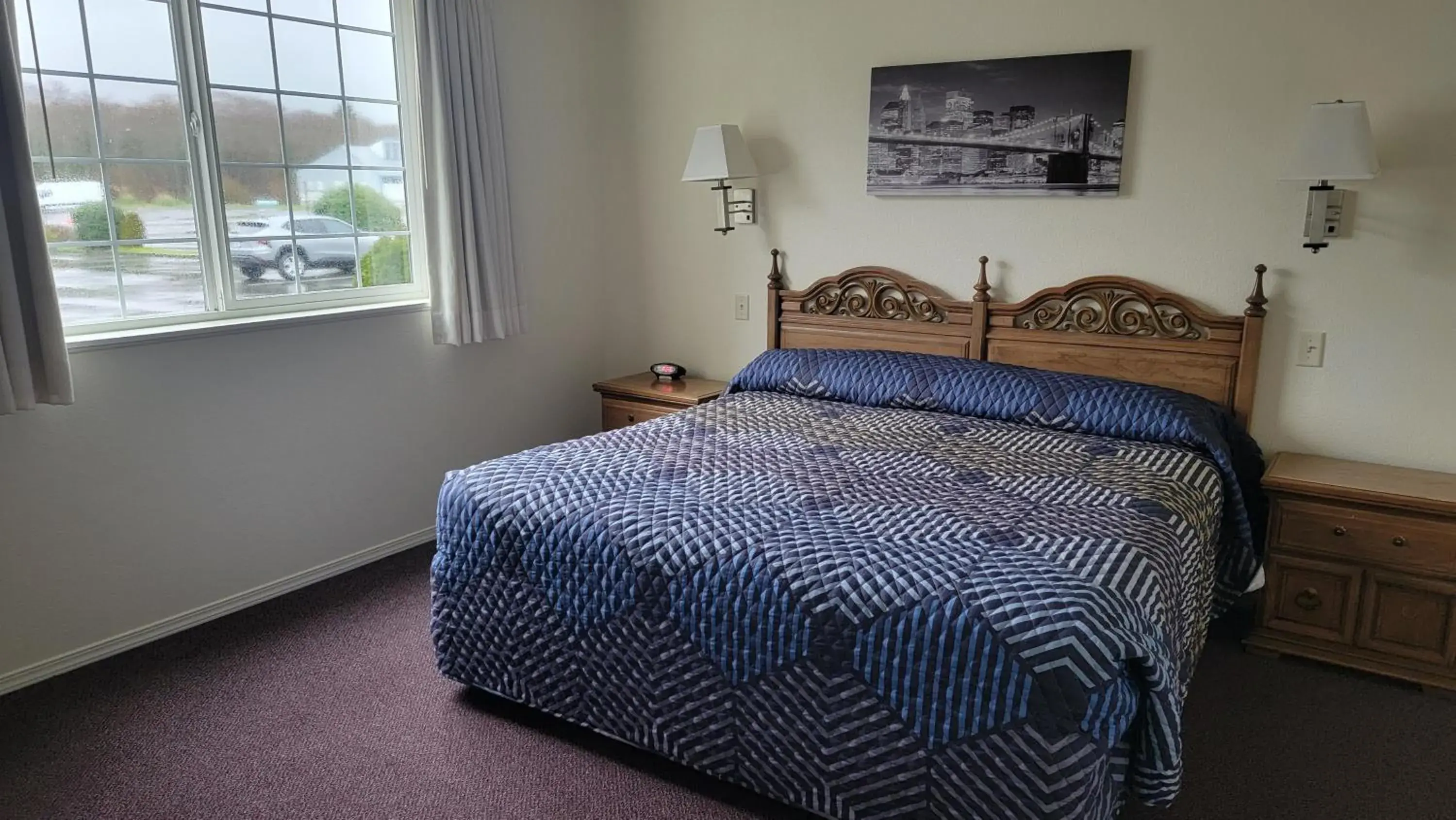 Bed in Oceanview Inn and Suites Bed in Oceanview Inn and Suites