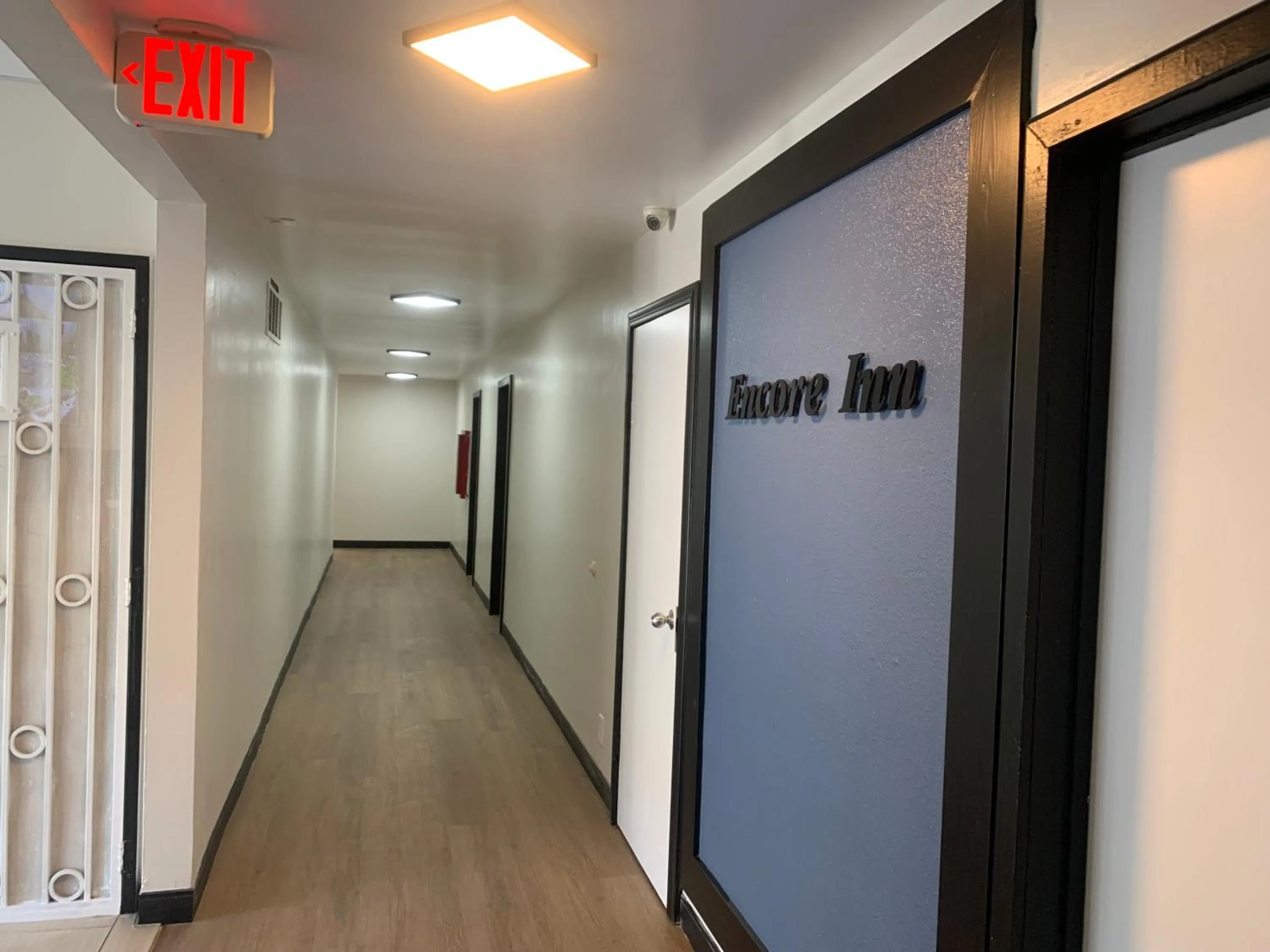 Facade/entrance in Encore Inn Inglewood