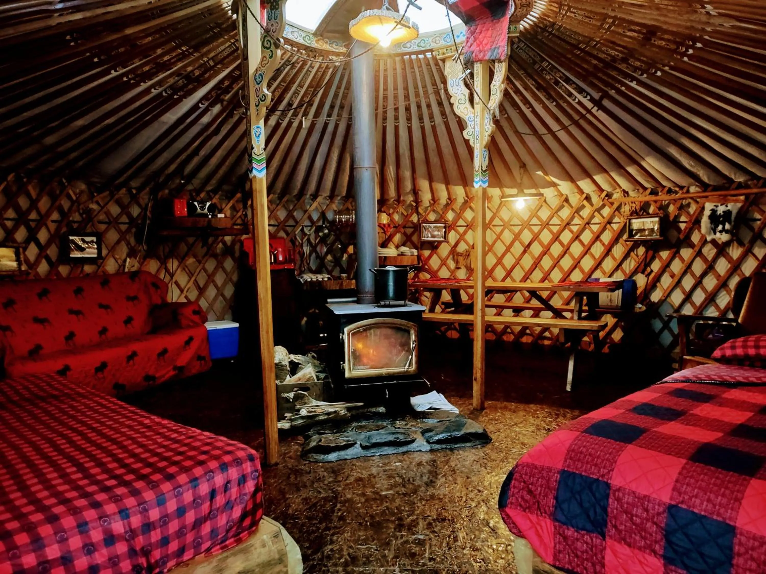 Bed in Hébergement de la Montagne St-Roch