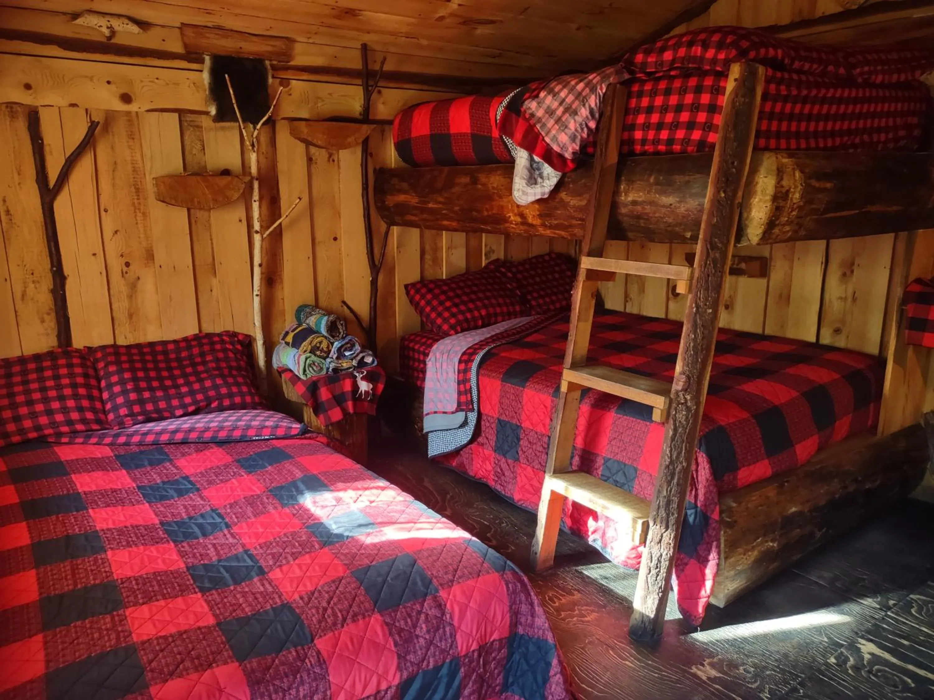 Bed in Hébergement de la Montagne St-Roch