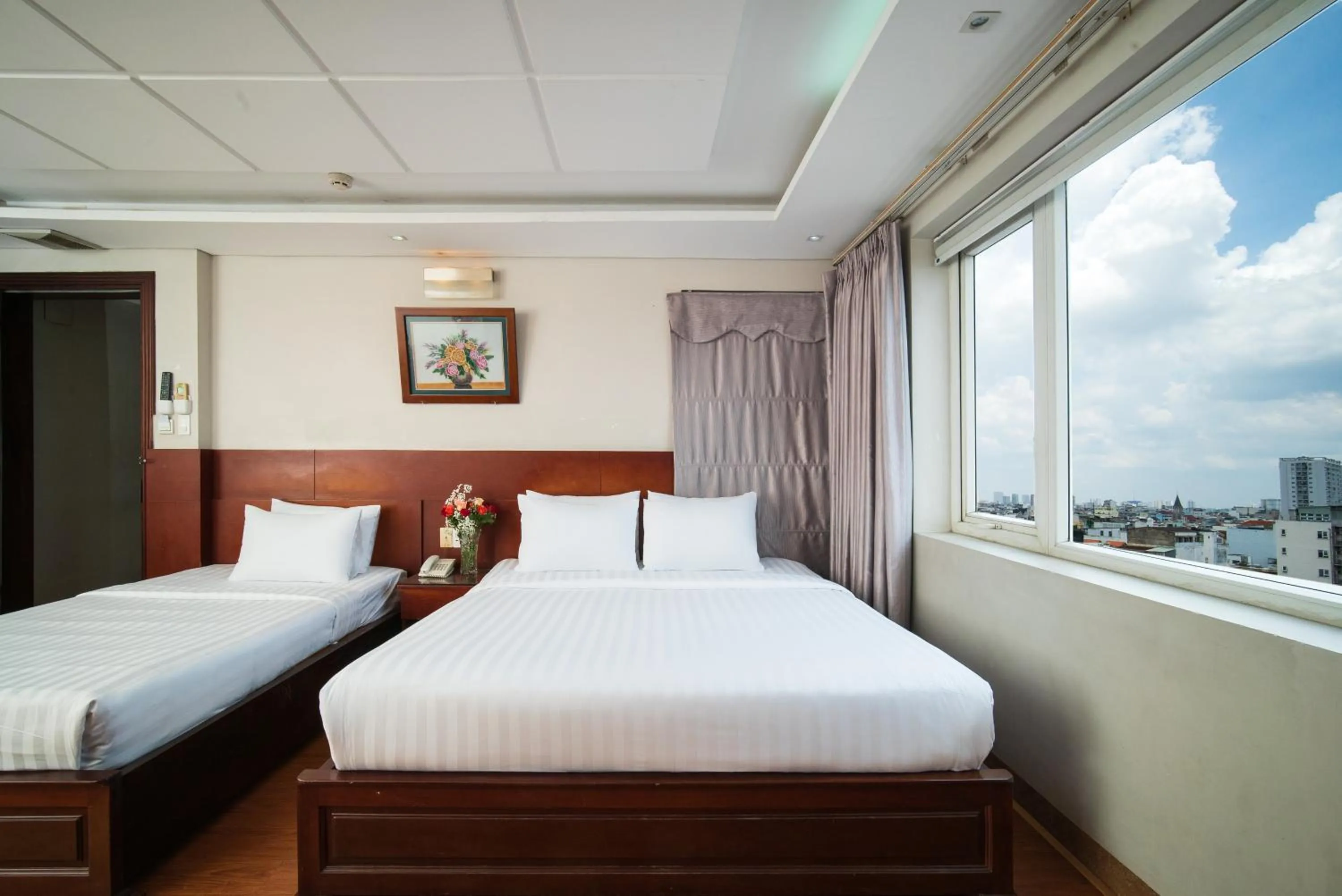 Bedroom, Bed in Van Ha Hotel Etown - Nhà Ga T3 Sân Bay TSN