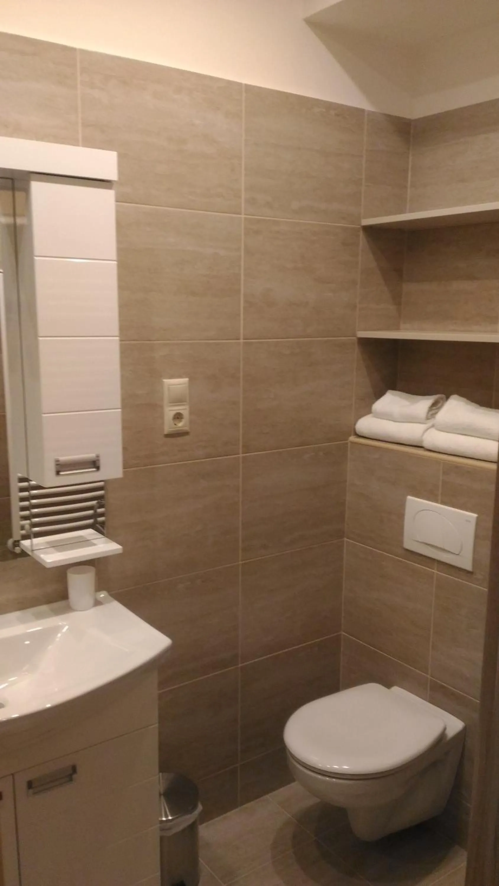 Shower in Ditta Panzio