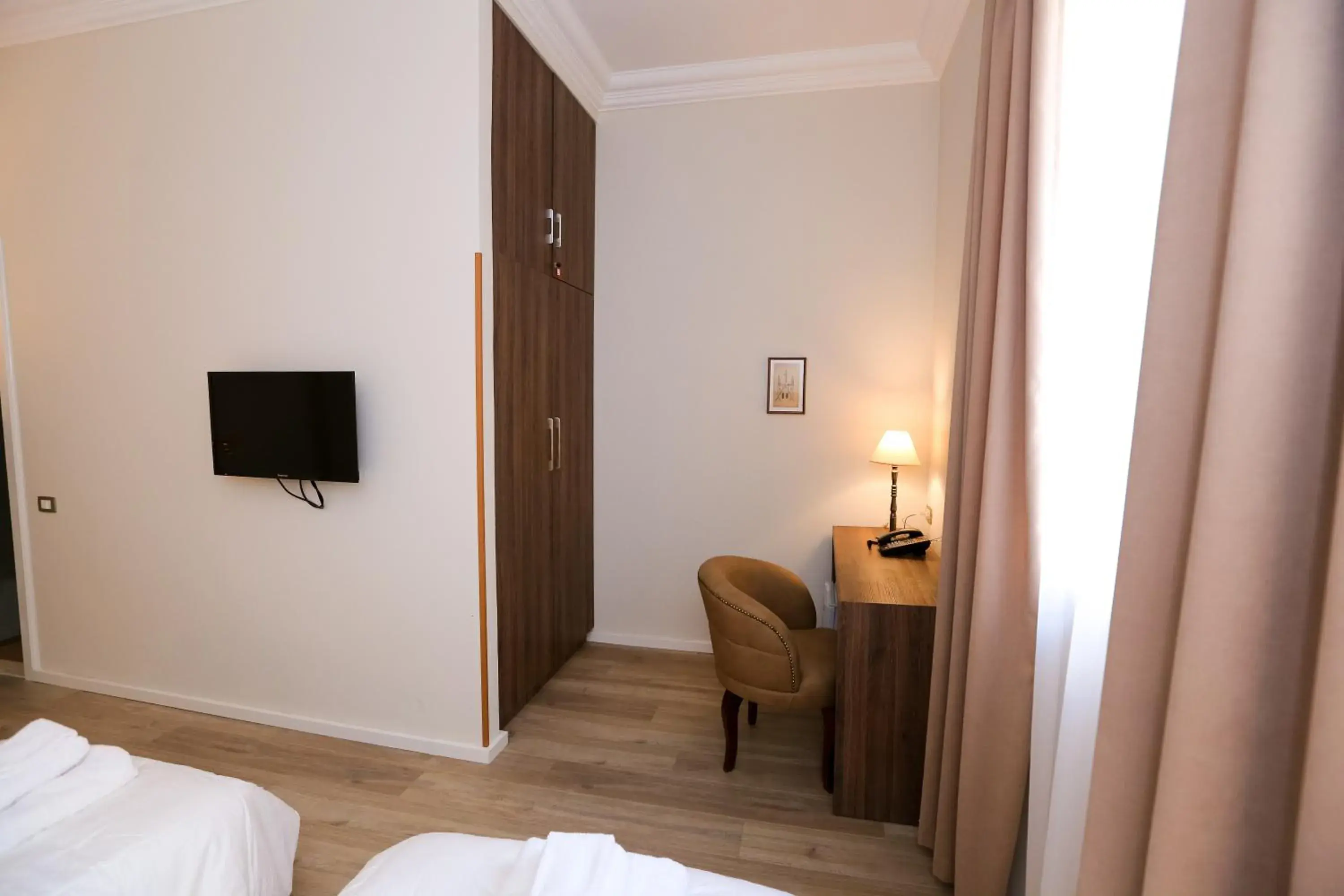 Bedroom, Bed in Hotel Hermes Tirana Bedroom, Bed in Hotel Hermes Tirana