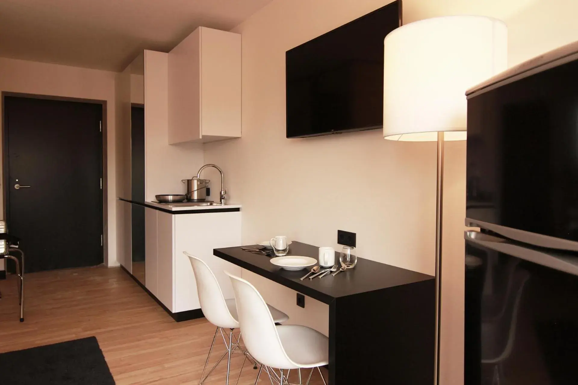 Deluxe Double Room in MN Hotel by WMM Hotels Deluxe Double Room in MN Hotel by WMM Hotels