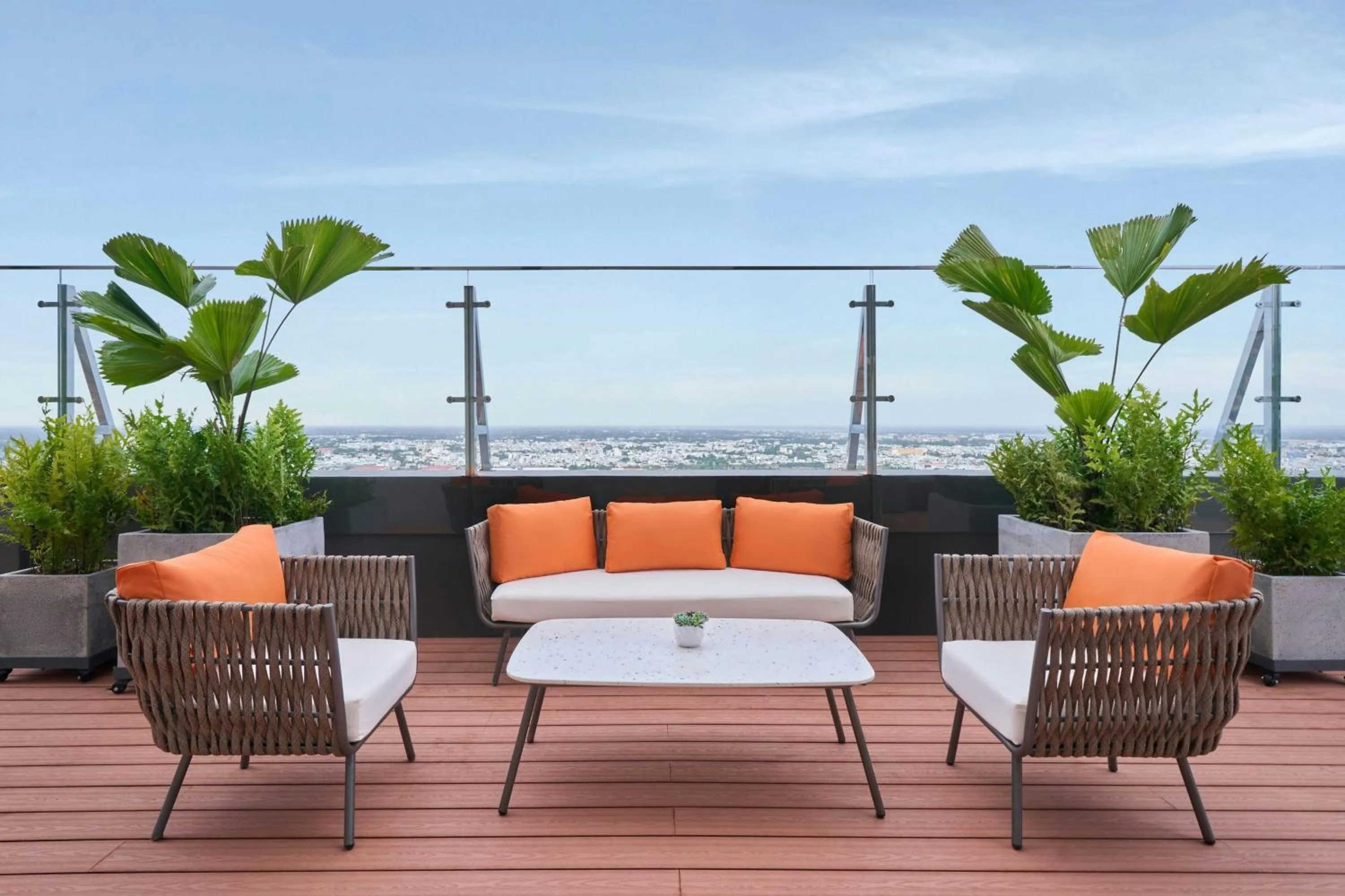 Photo of the whole room in Sheraton Can Tho