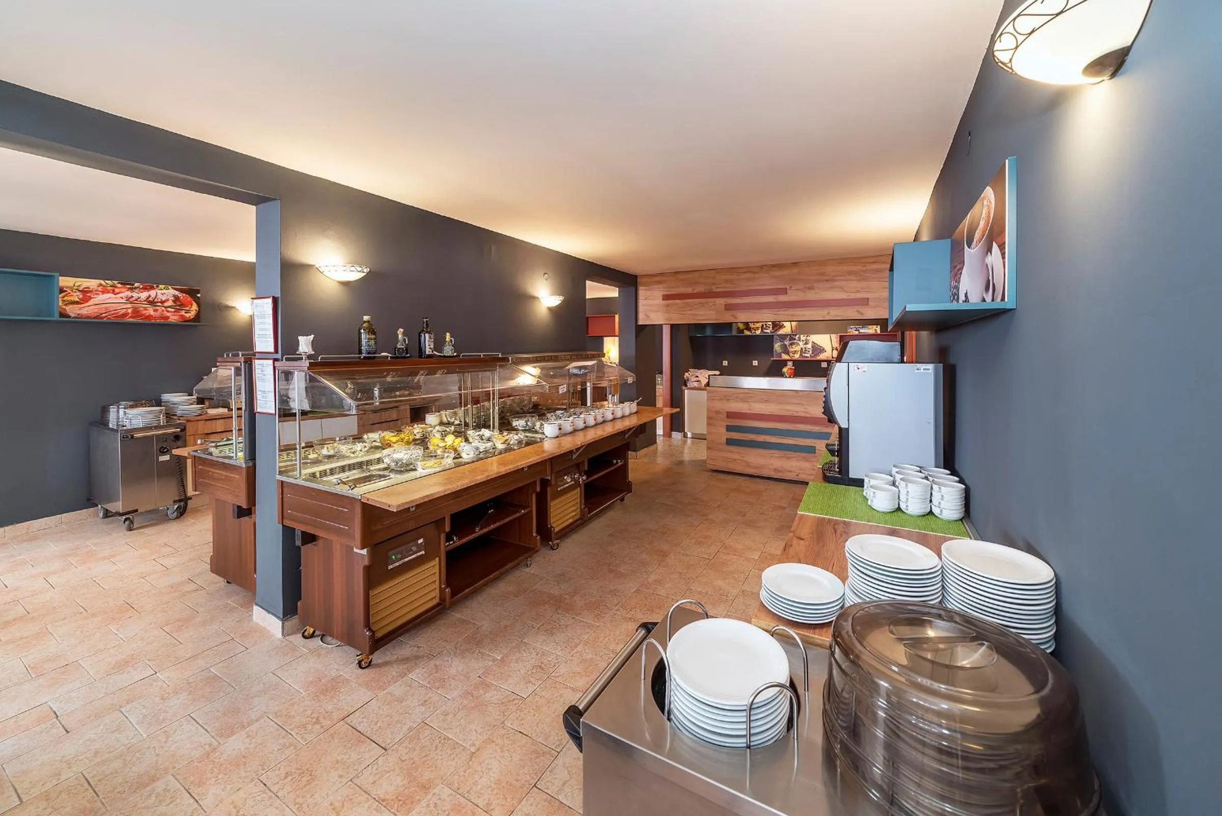 Restaurant/places to eat in Hotel Omorika