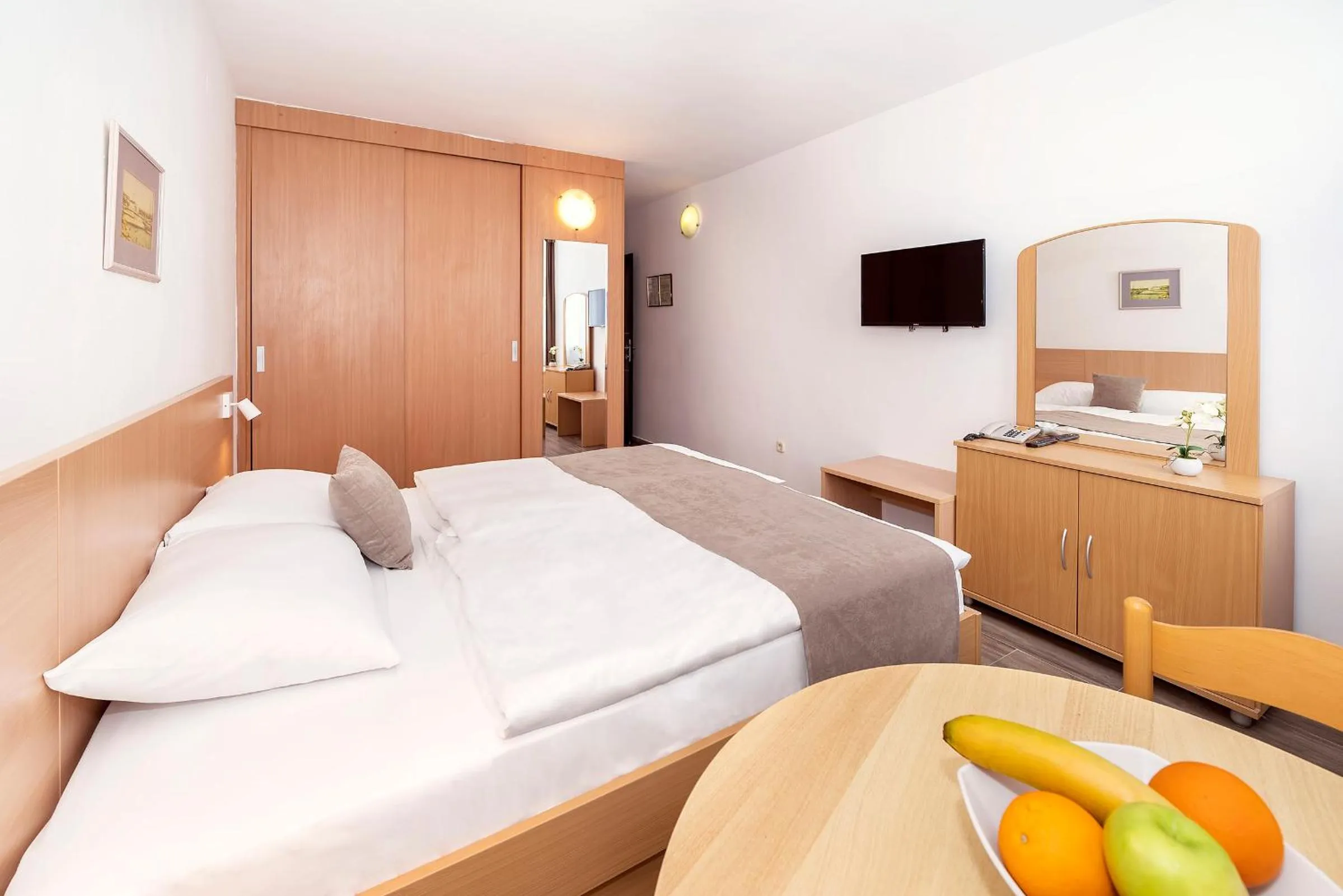 Bedroom in Hotel Omorika