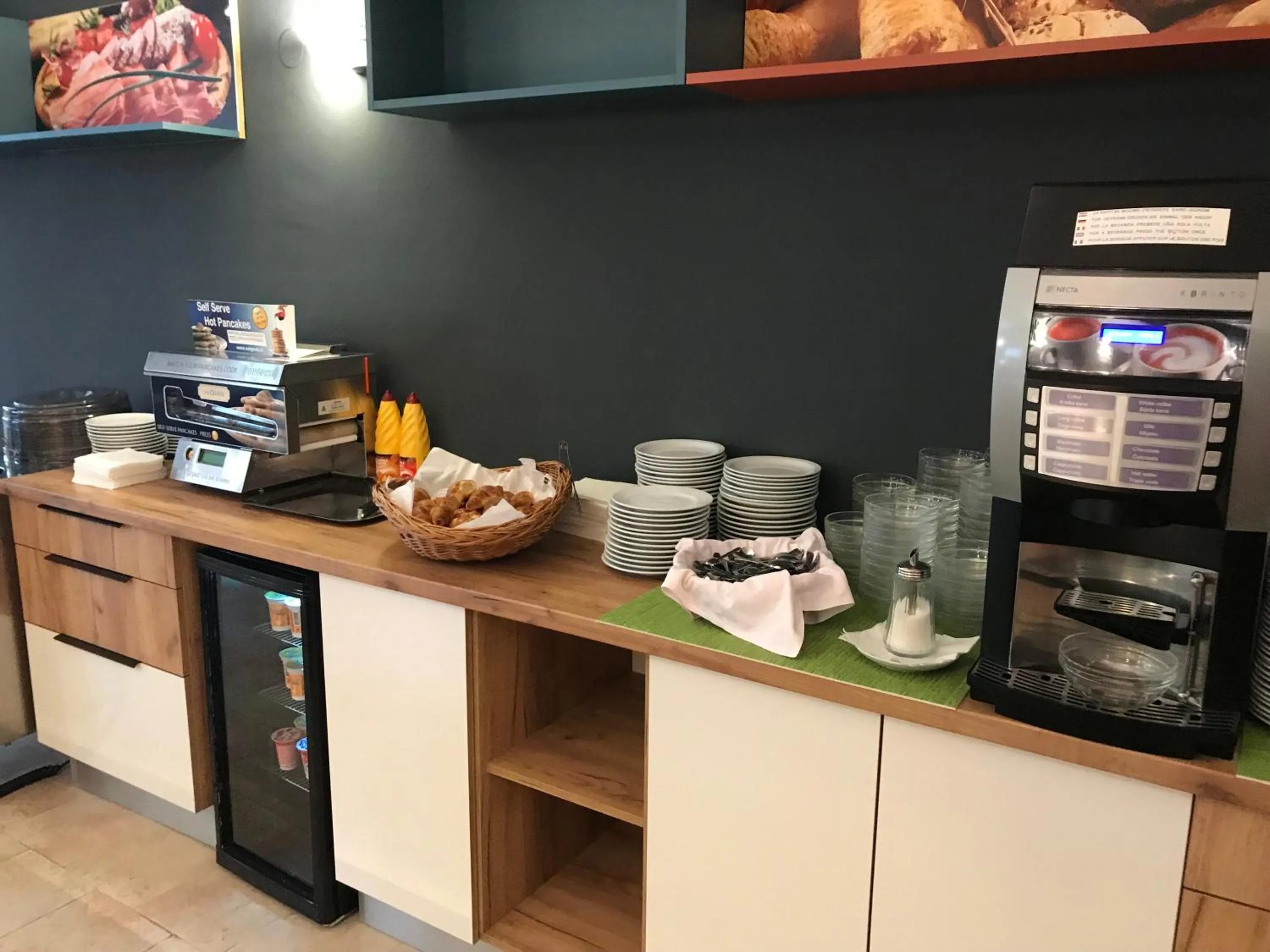 Food and drinks in Hotel Omorika