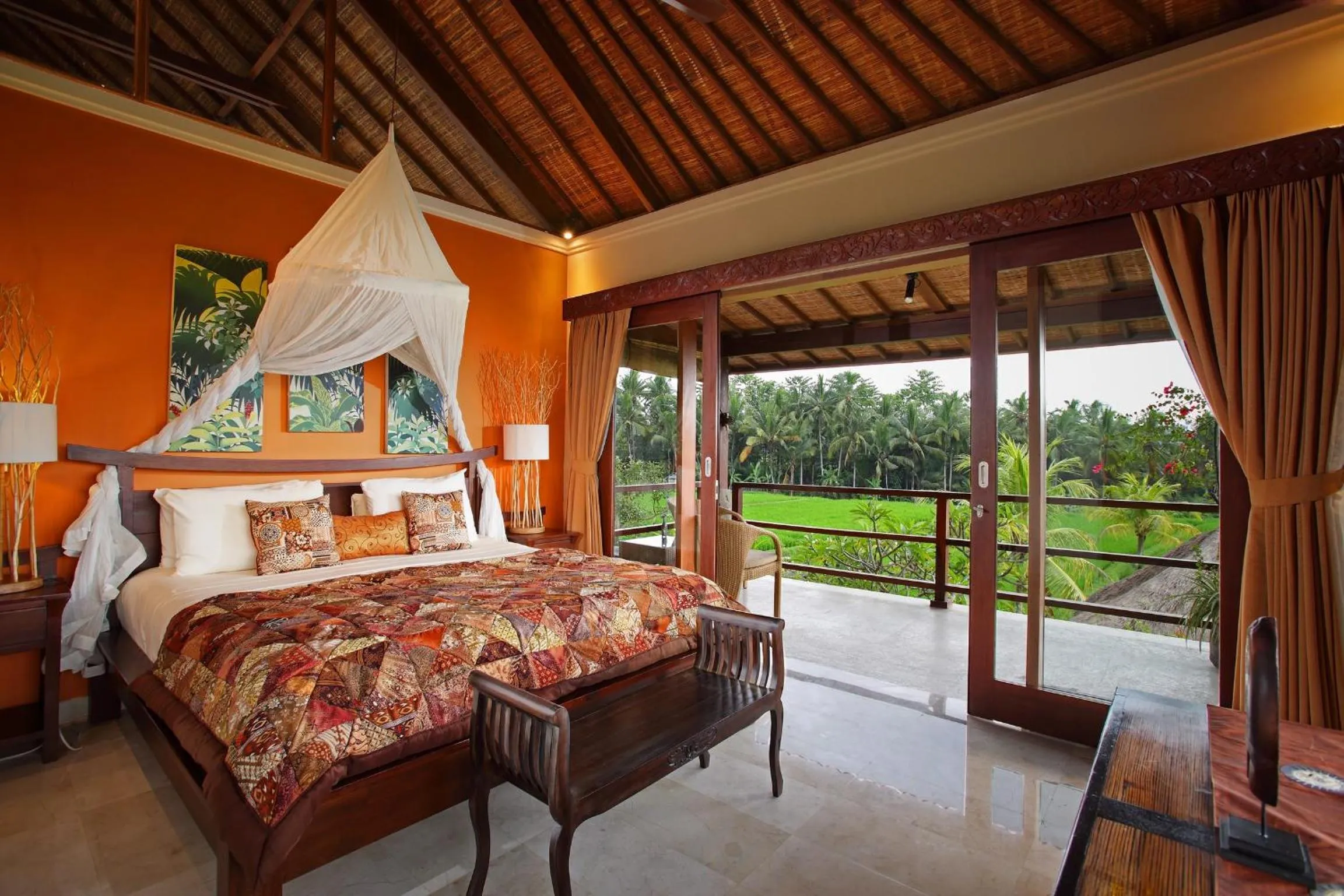 Photo of the whole room, Bed in Satori Villas Bali