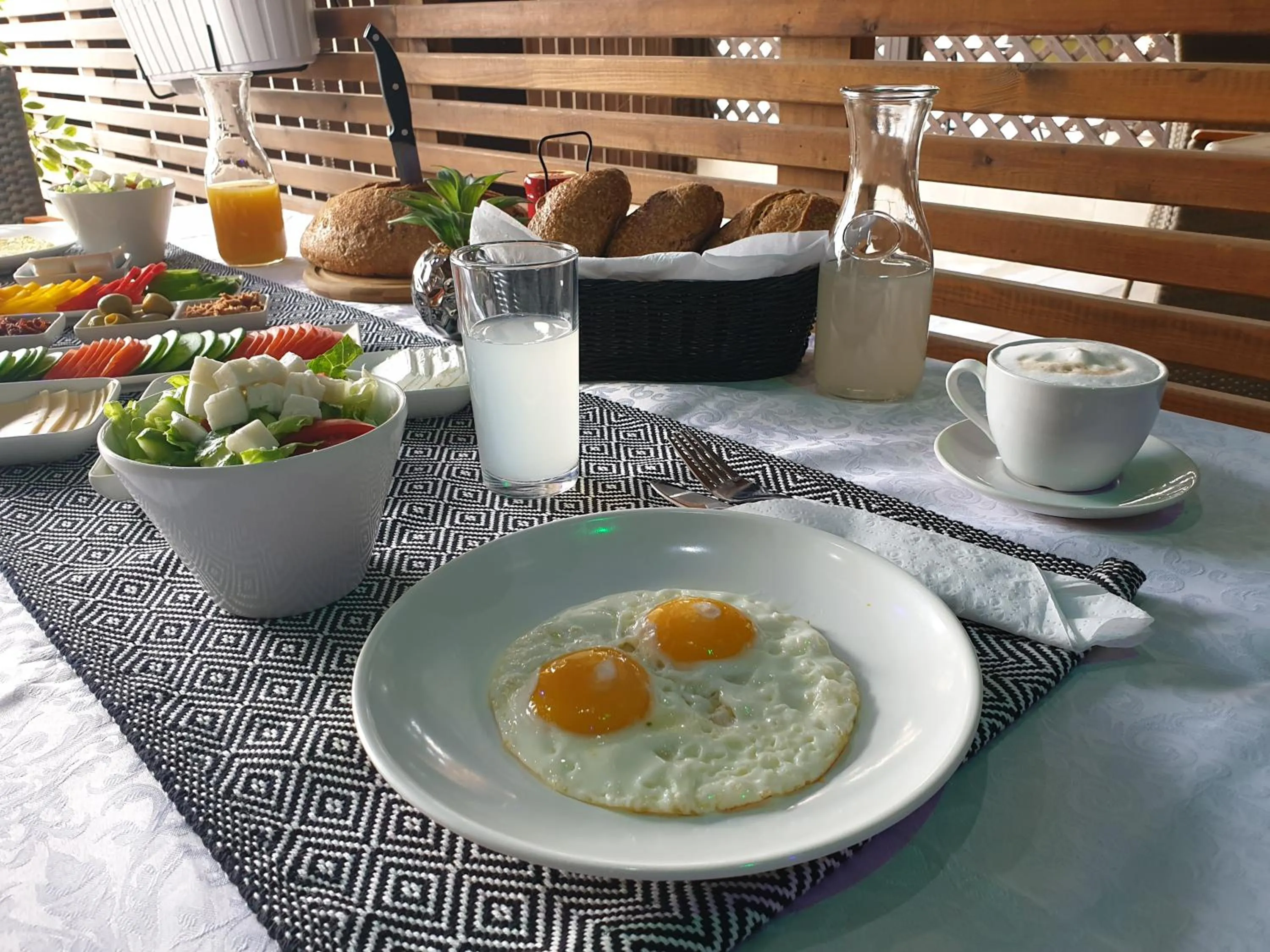Breakfast in Spat Hotel Ashdod