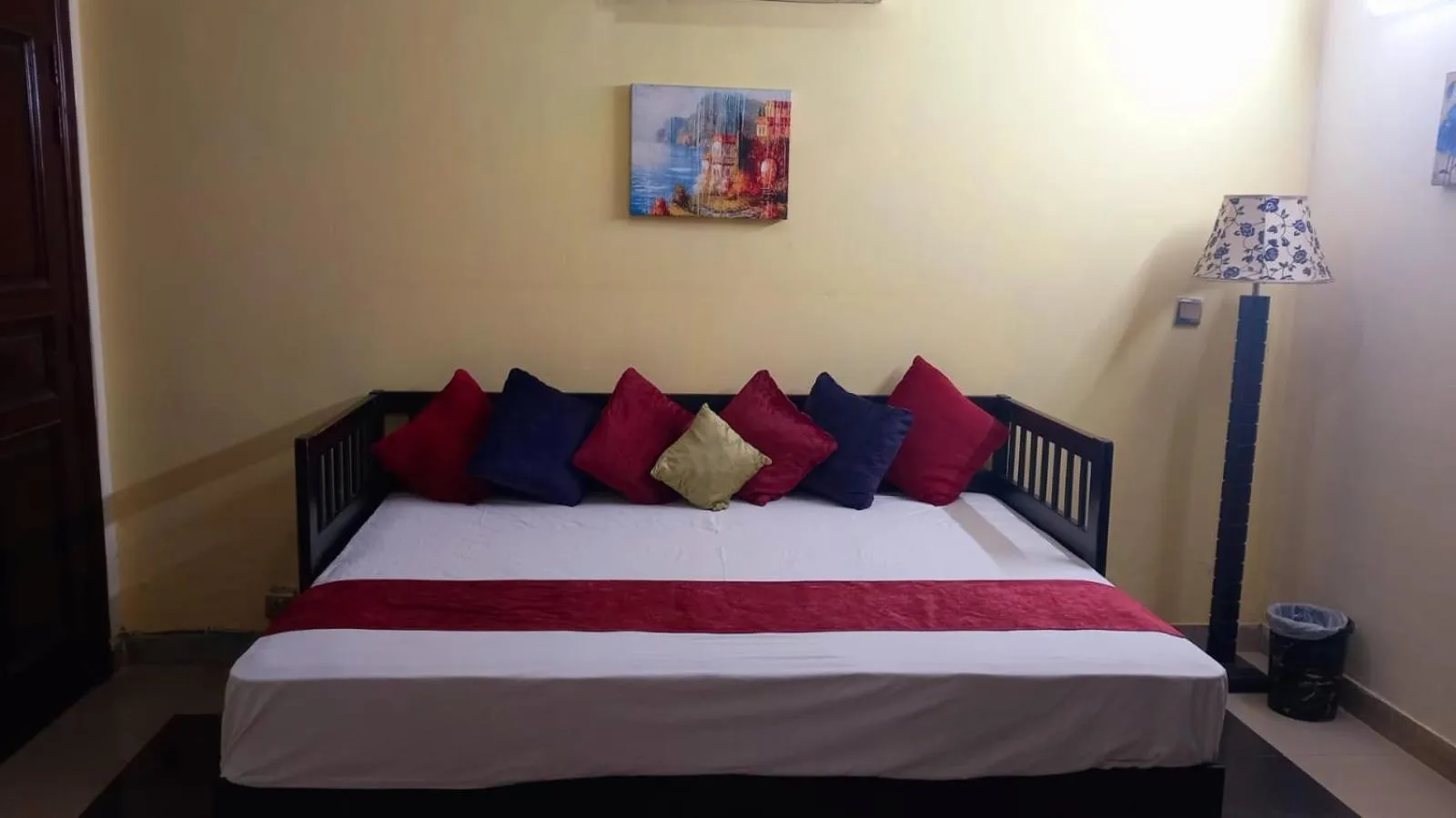 Bedroom in Elite Residence