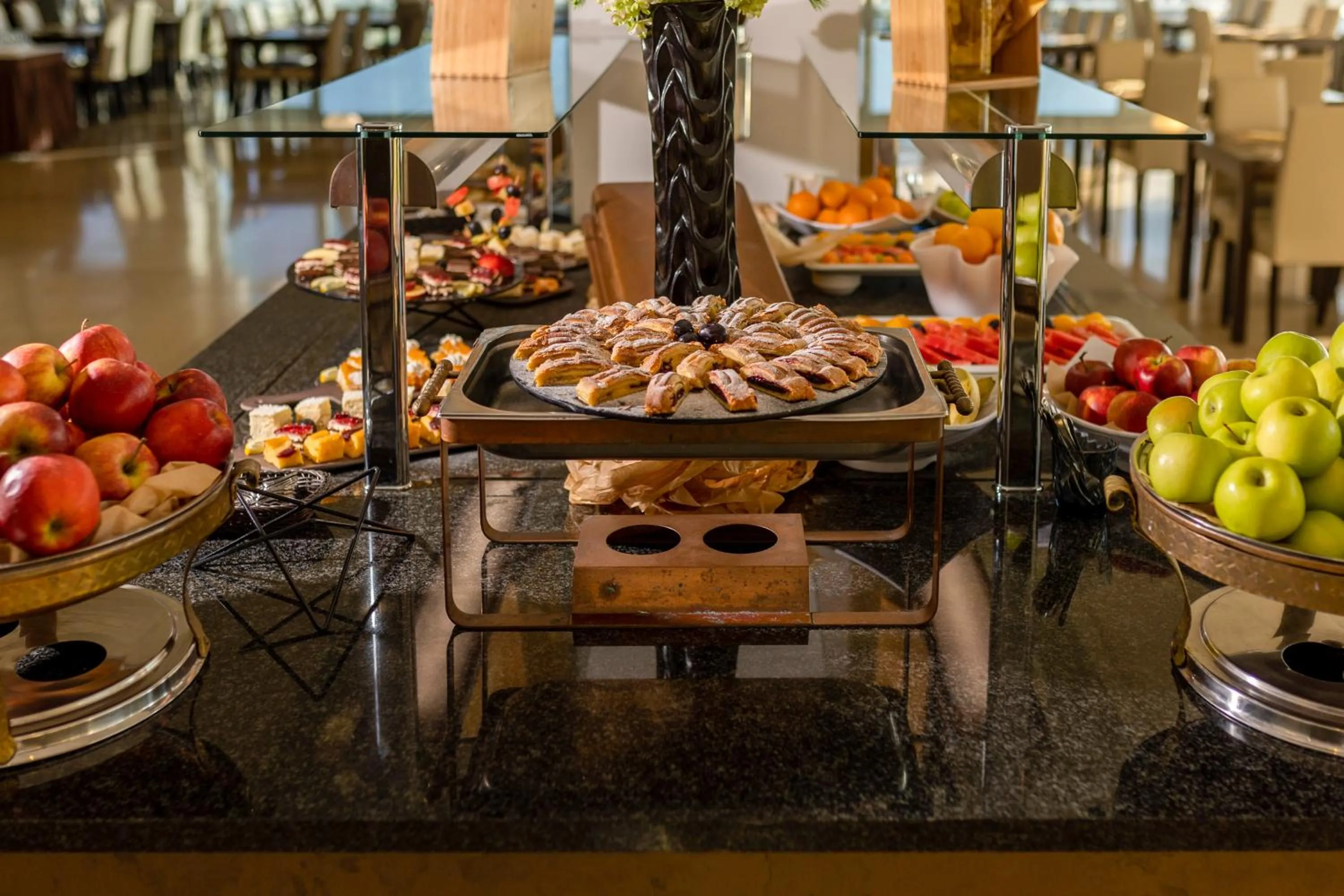 Food and drinks in Hotel Omorika