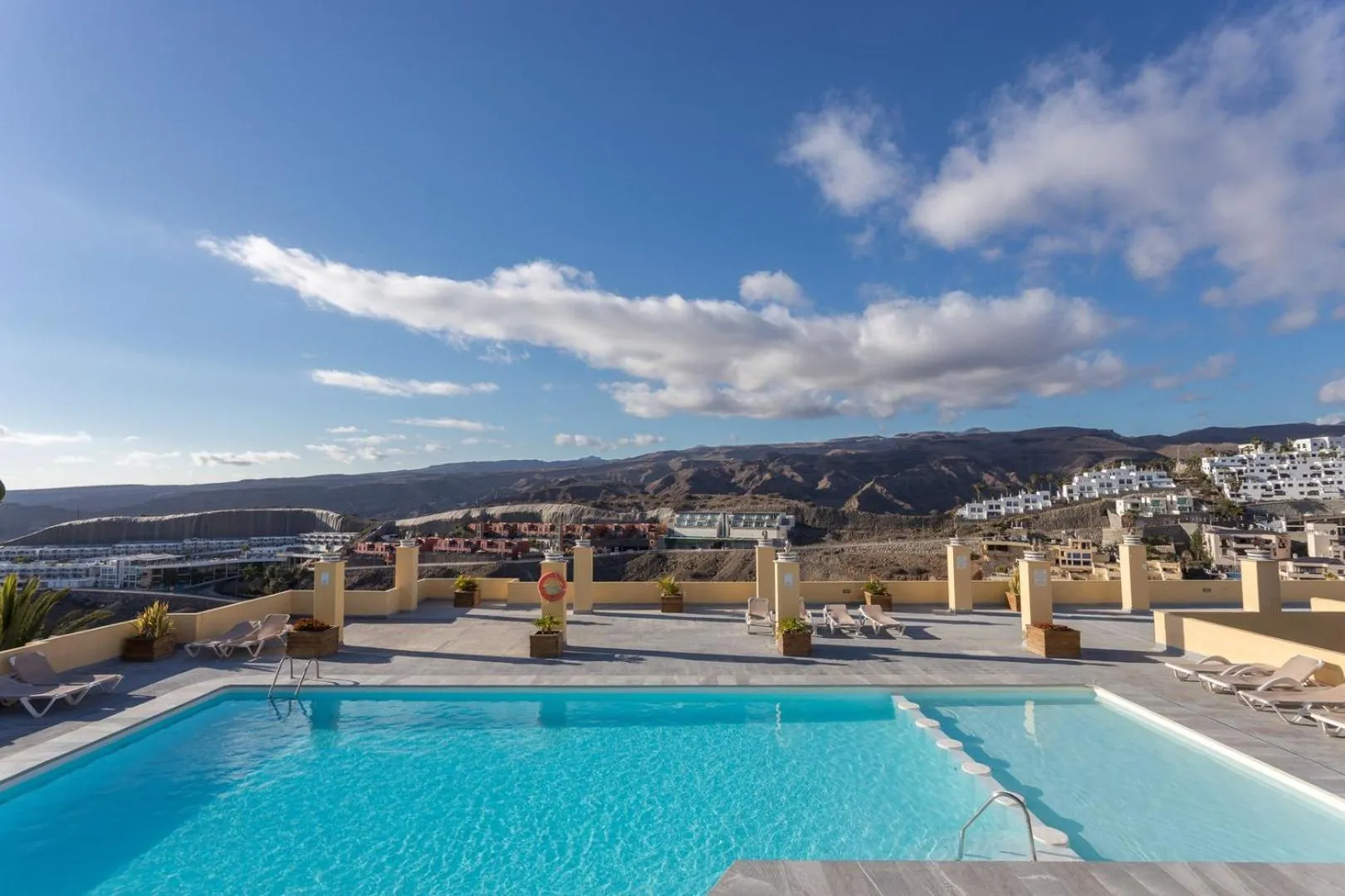 La Concha Amadores: Gran Terraza & Barbacoa