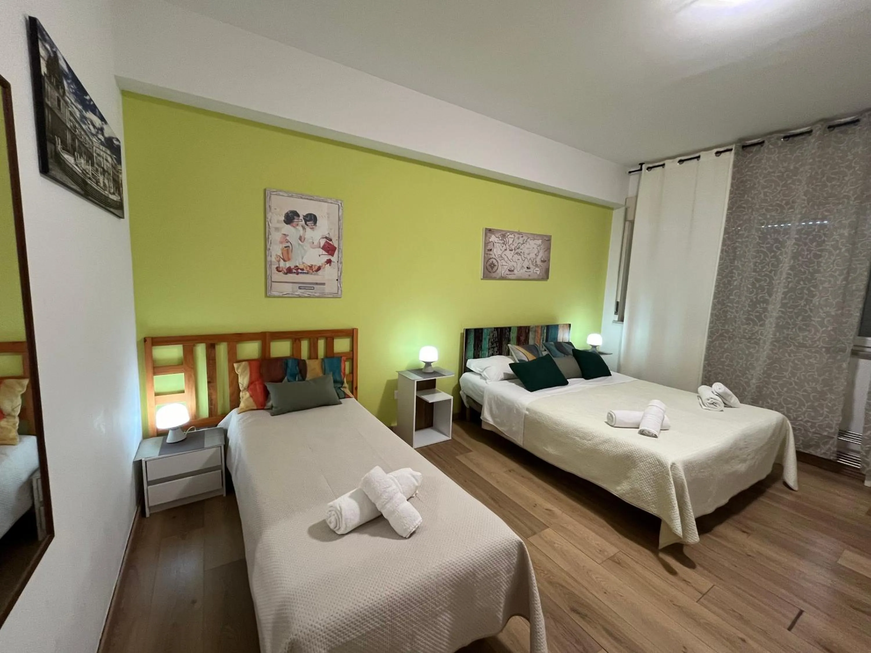 Photo of the whole room, Bed in LeAlbe di Sicilia