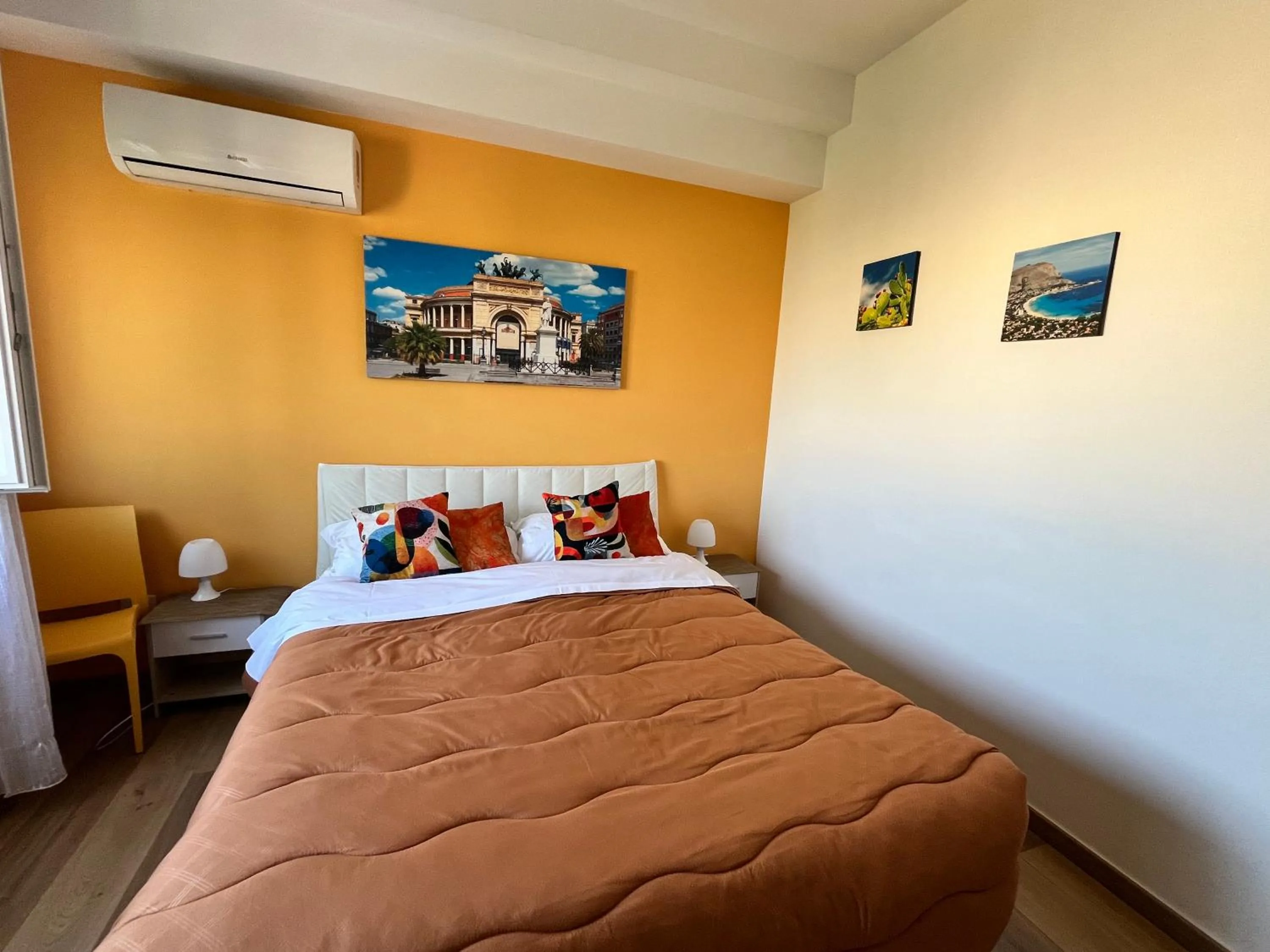 Bed in LeAlbe di Sicilia