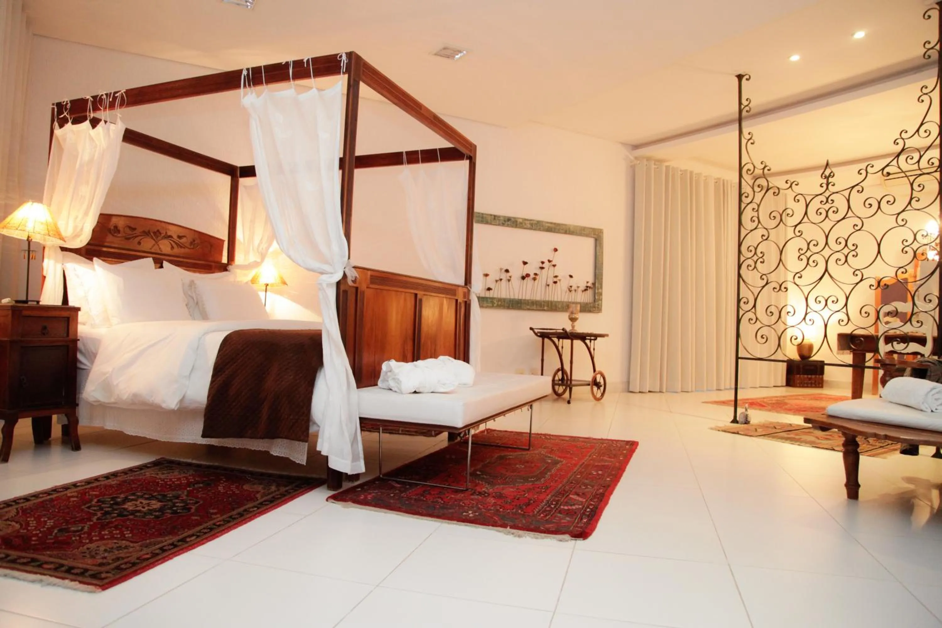 Photo of the whole room, Bed in Pousada Jeito de Minas