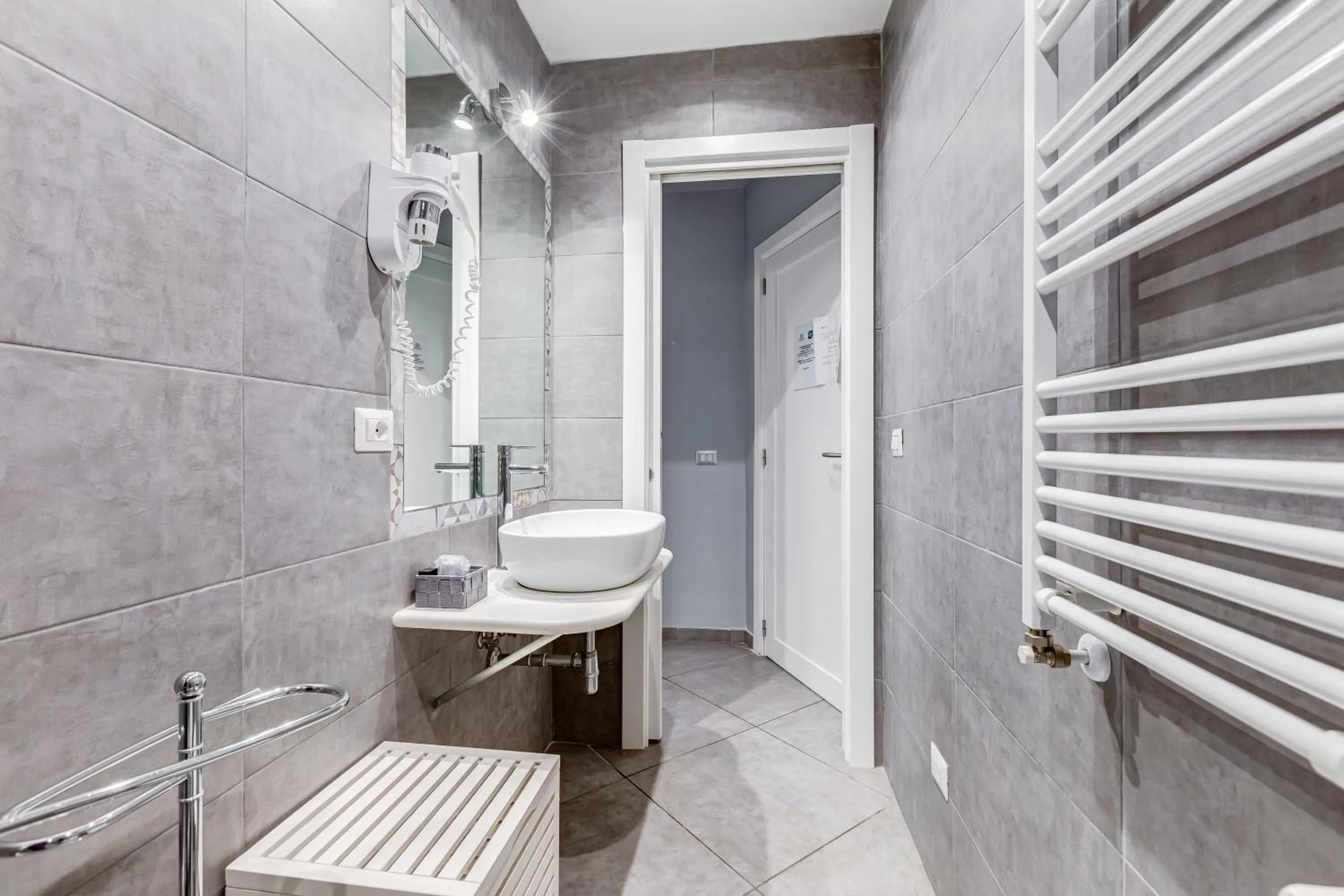 Bathroom in Maison Degli Artisti Suites