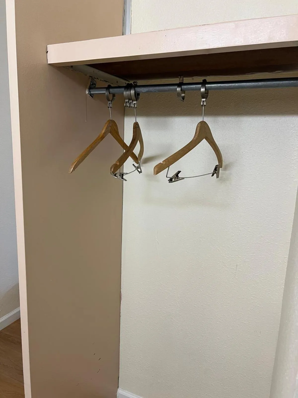 Bedroom in Quality Quarters Inn By OYO Richmond KY I-75