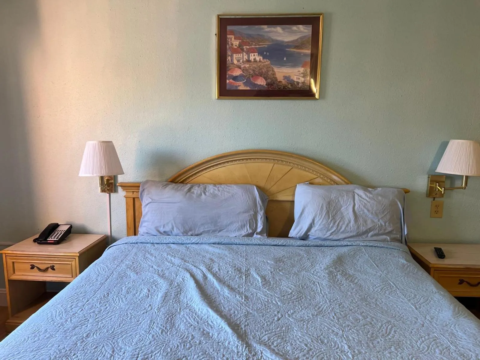 Bedroom in Quality Quarters Inn By OYO Richmond KY I-75