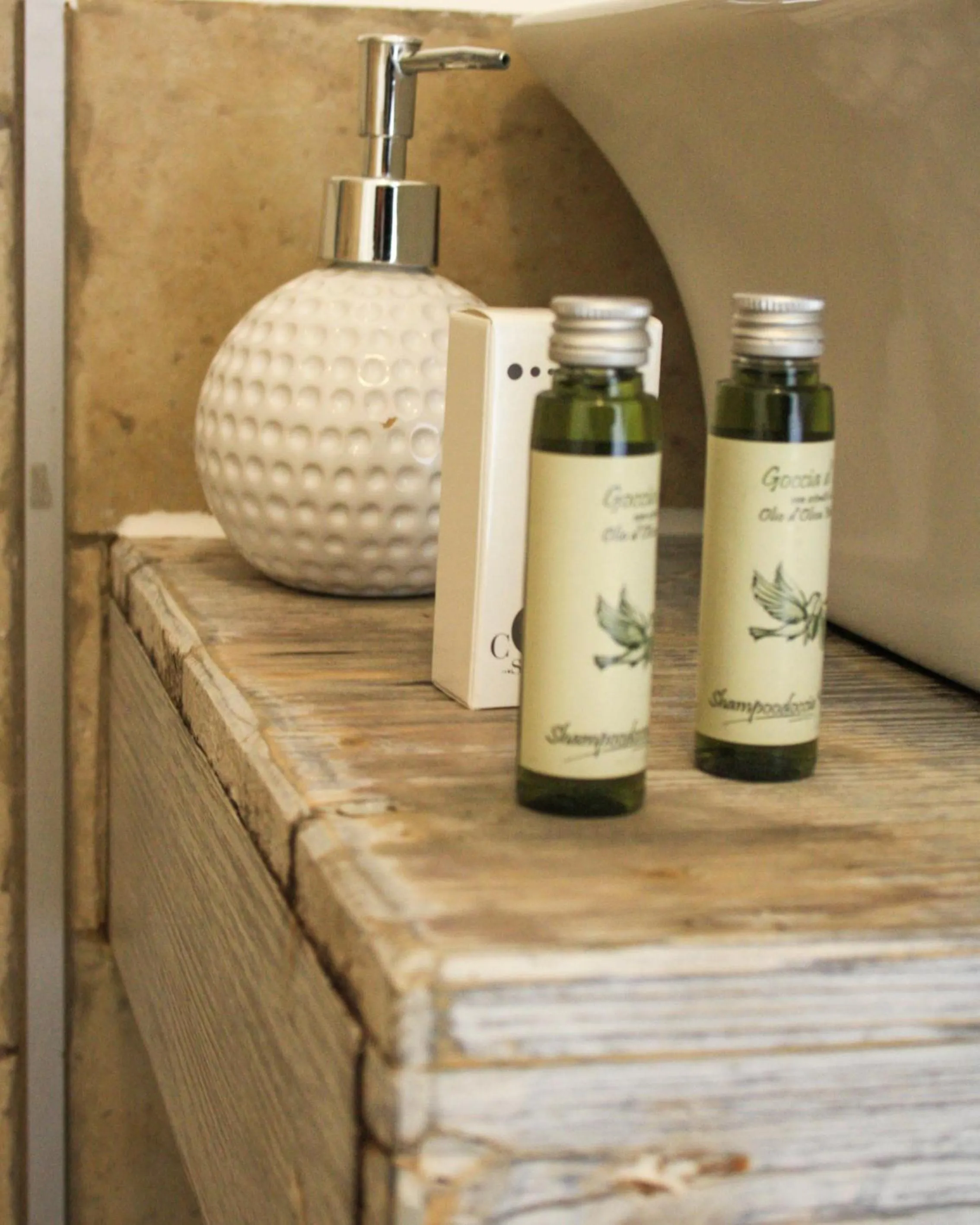 Bathroom in EnjoyTrulli - Unesco Site