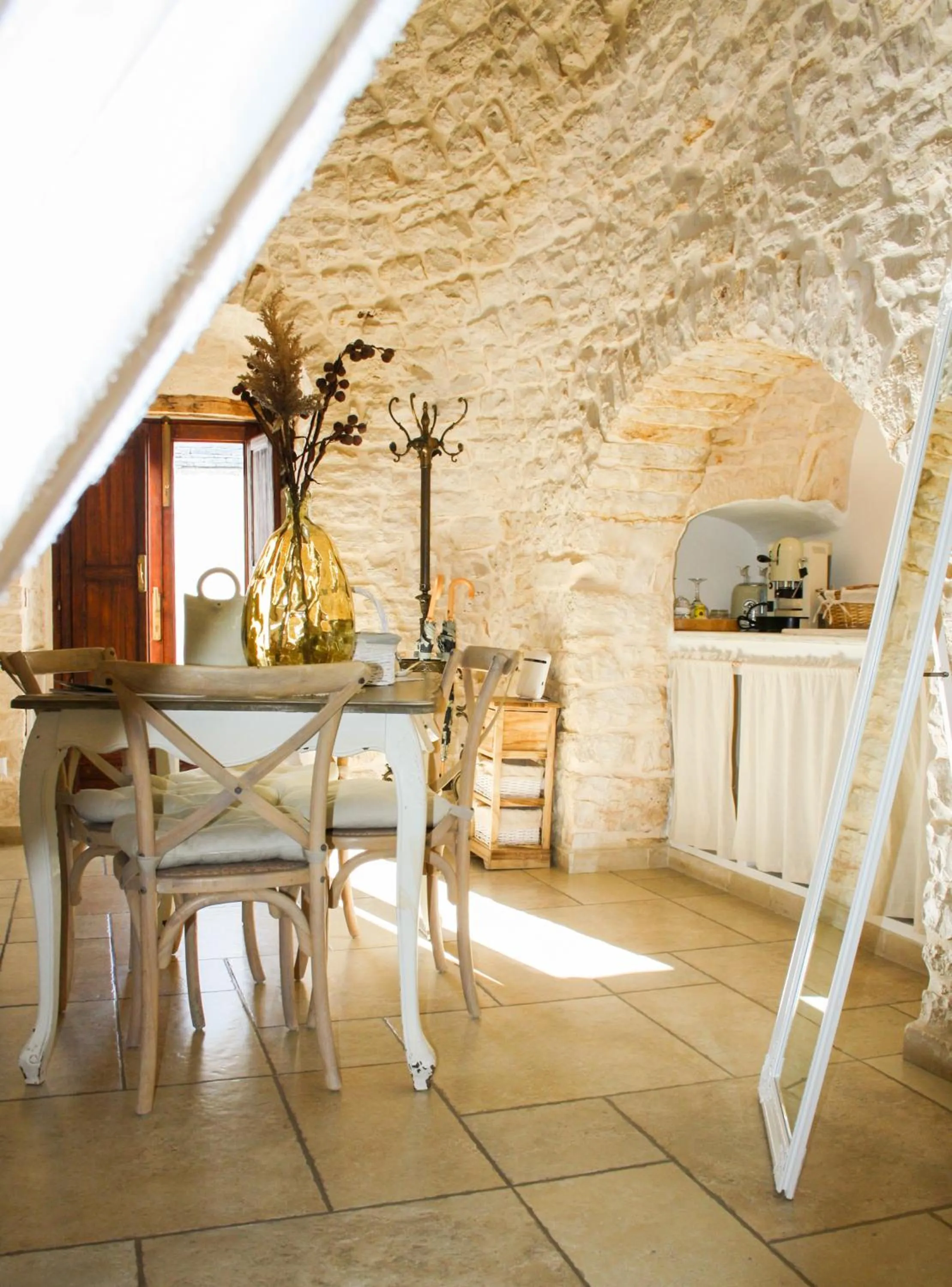 Facade/entrance in EnjoyTrulli - Unesco Site