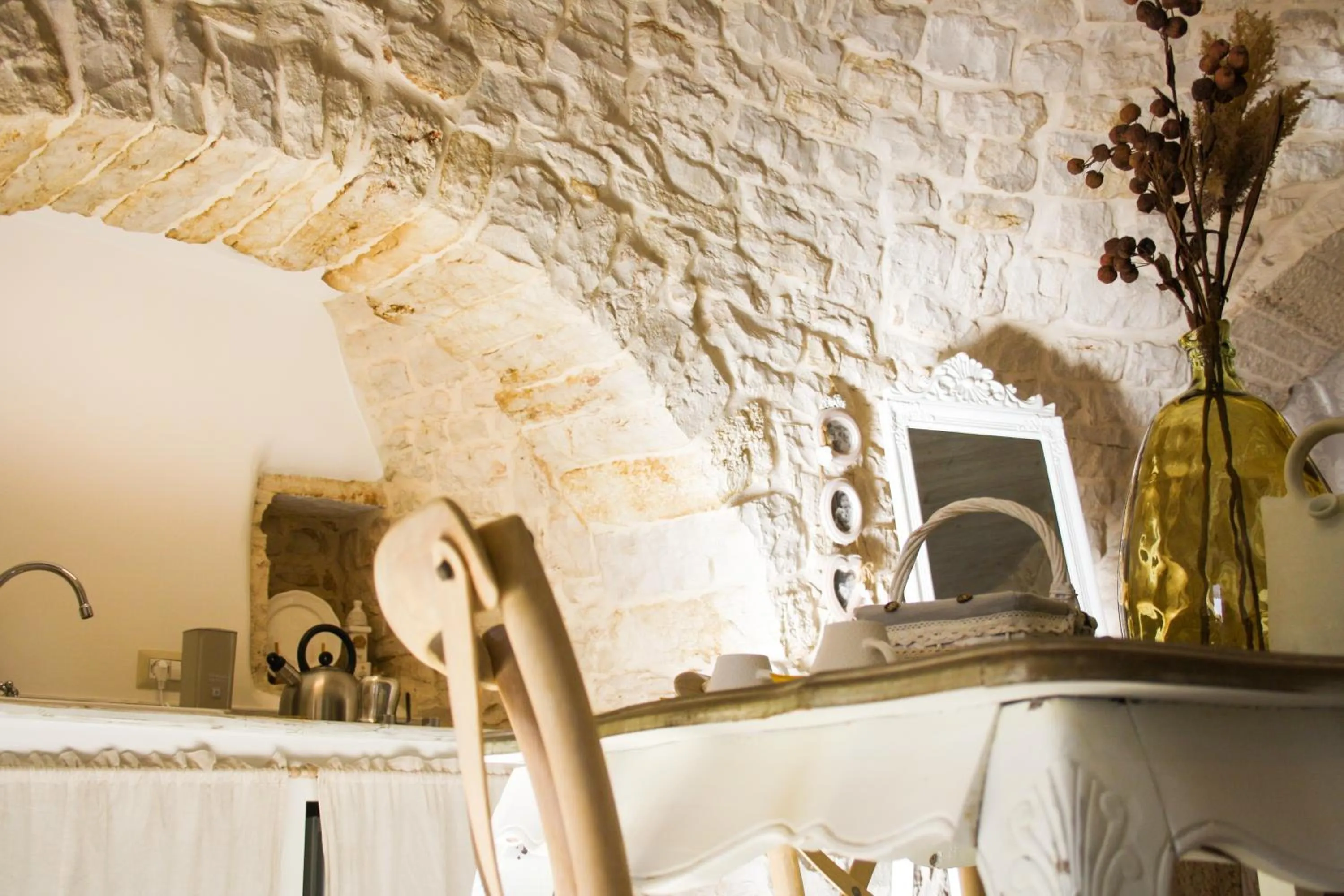 Day in EnjoyTrulli - Unesco Site