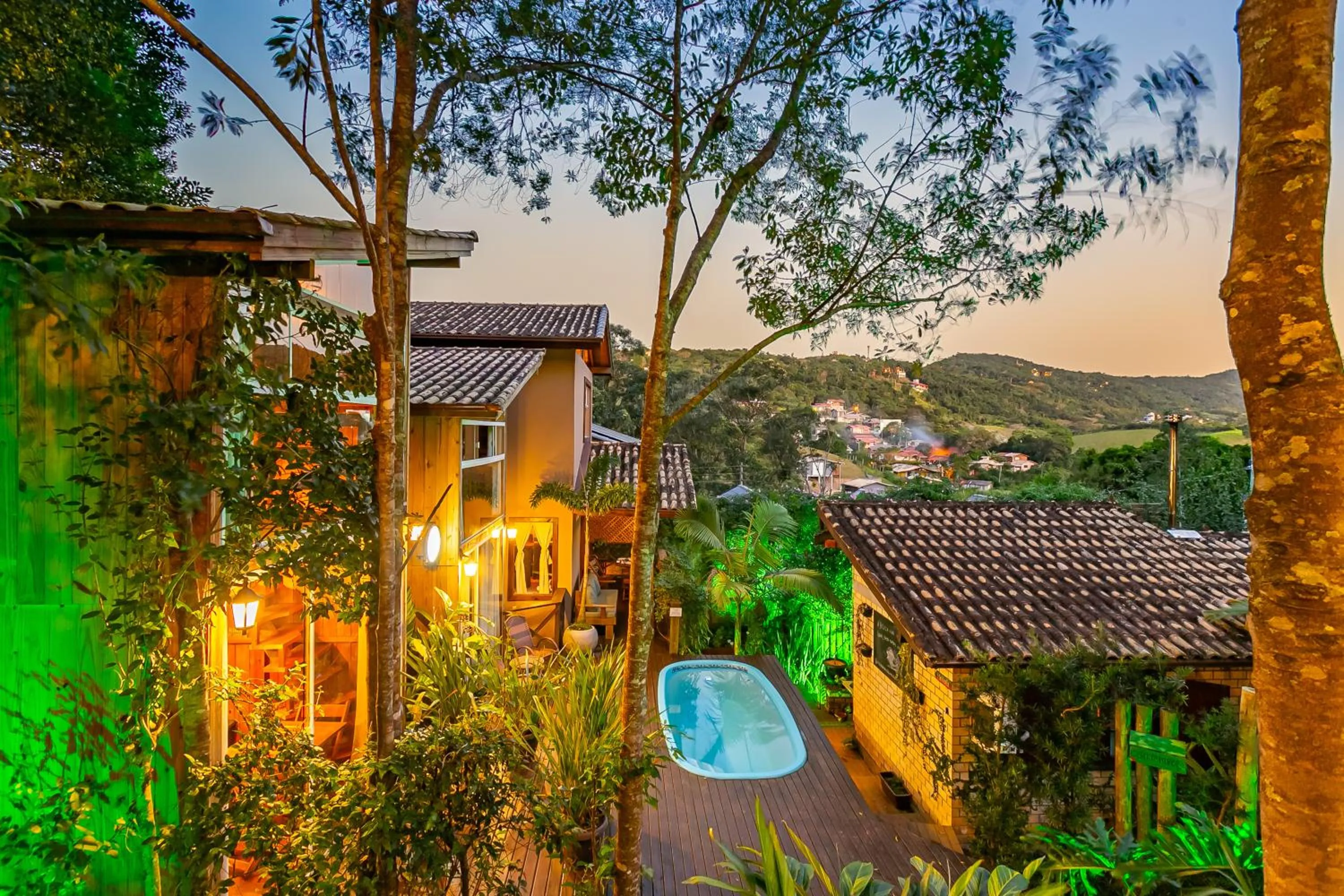 Garden view in Moradas do Vale Praia do Rosa