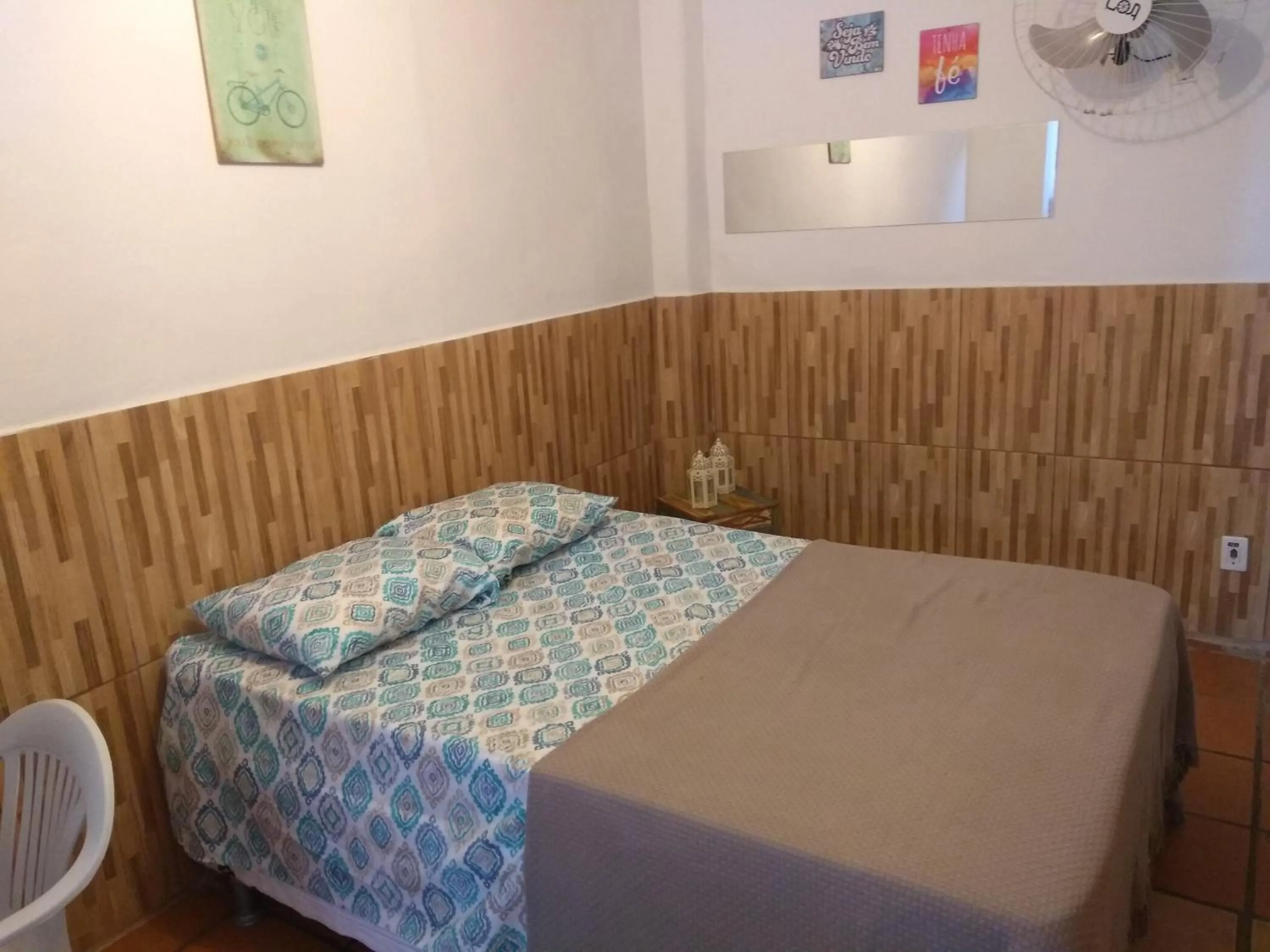Bed in Kitchenette Charmosa no Itagua