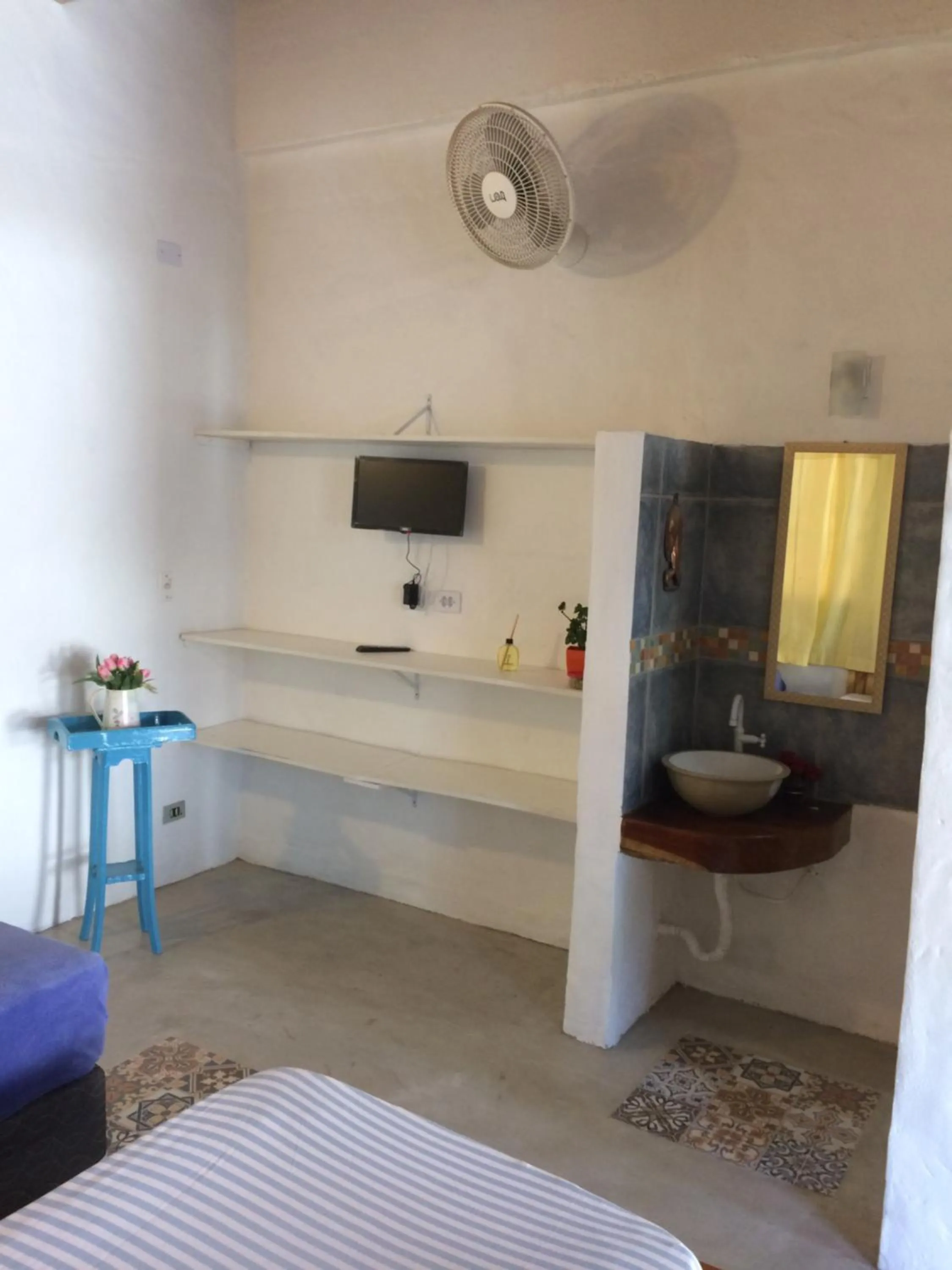 Decorative detail, Bed in Kitchenette Charmosa no Itagua